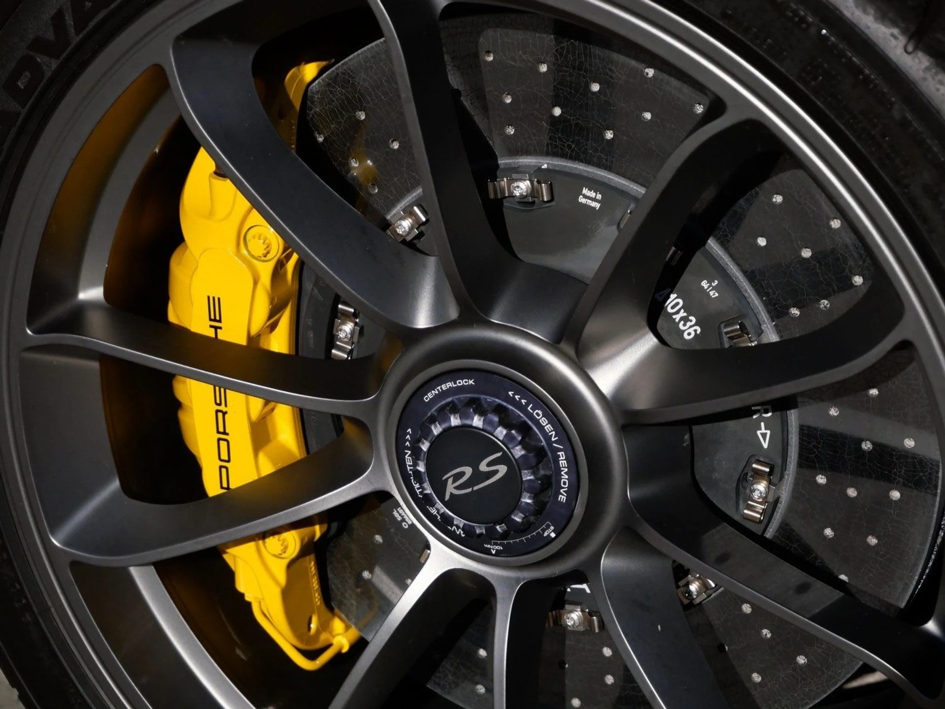 mph006_2611561615_aec5c987b168126e4d0780a48de4e476x_bf306b8ae0