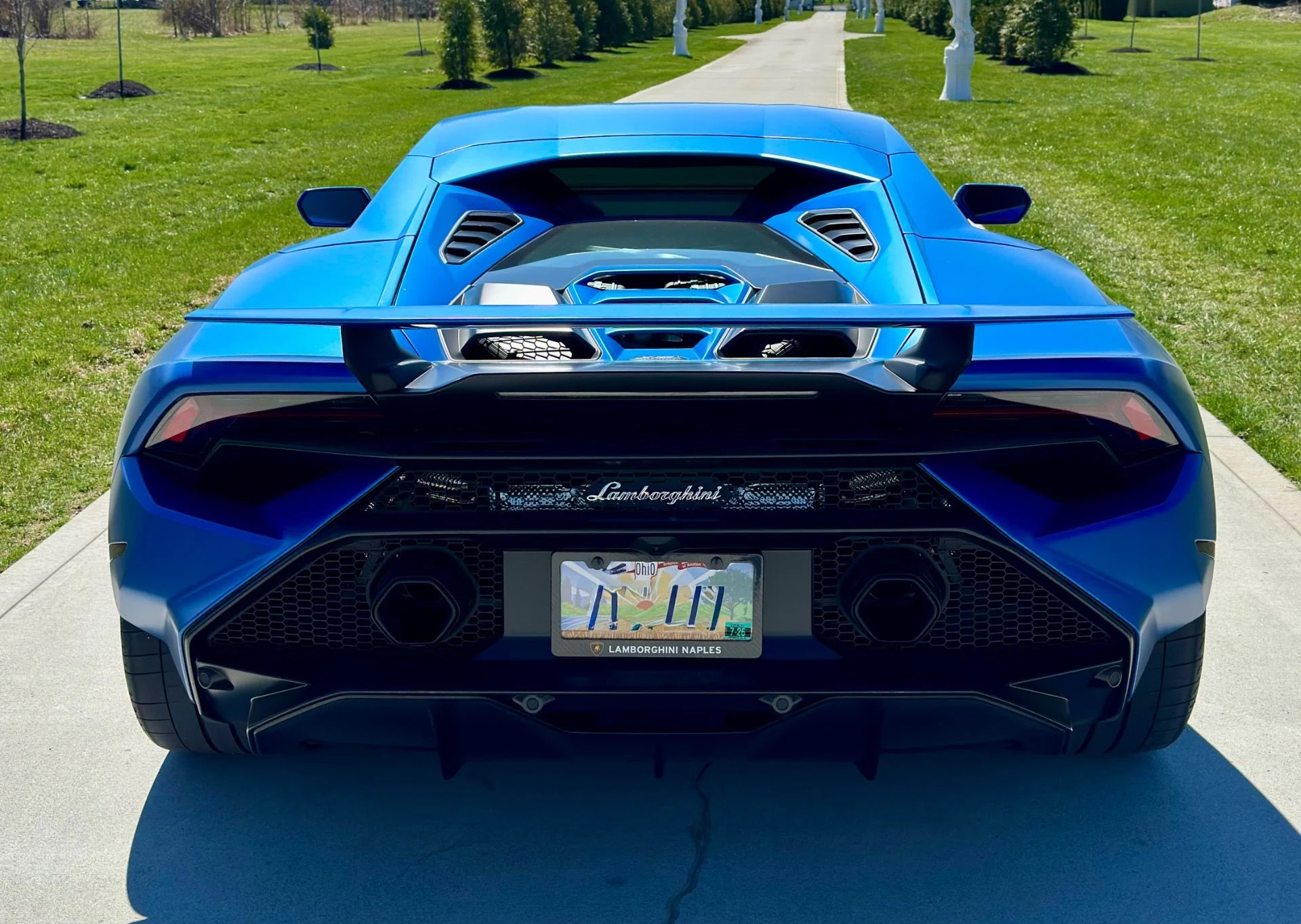 mph006_2613724704_Used_2023_Lamborghini_Huracan_Tecnica_1774373424_1e0940b011