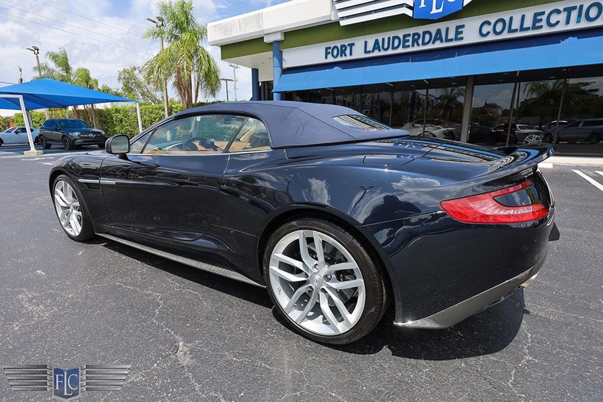 mph006_2616407160_used_2016_aston_martin_vanquish_2drvolante_6305_23035599_7_1024_a3c9018eb4