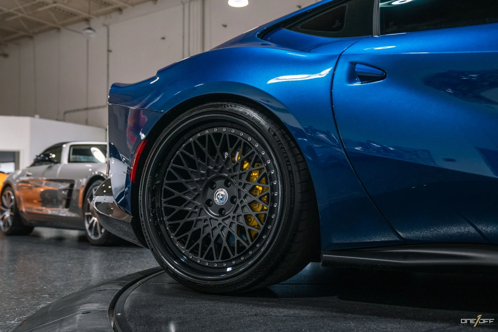 mph006_2620593330_Used_2018_Ferrari_812_Superfast_on_HRE_Wheels_w_Passenger_Display_Carbon_Race_Seats_1745883001_61b072f523