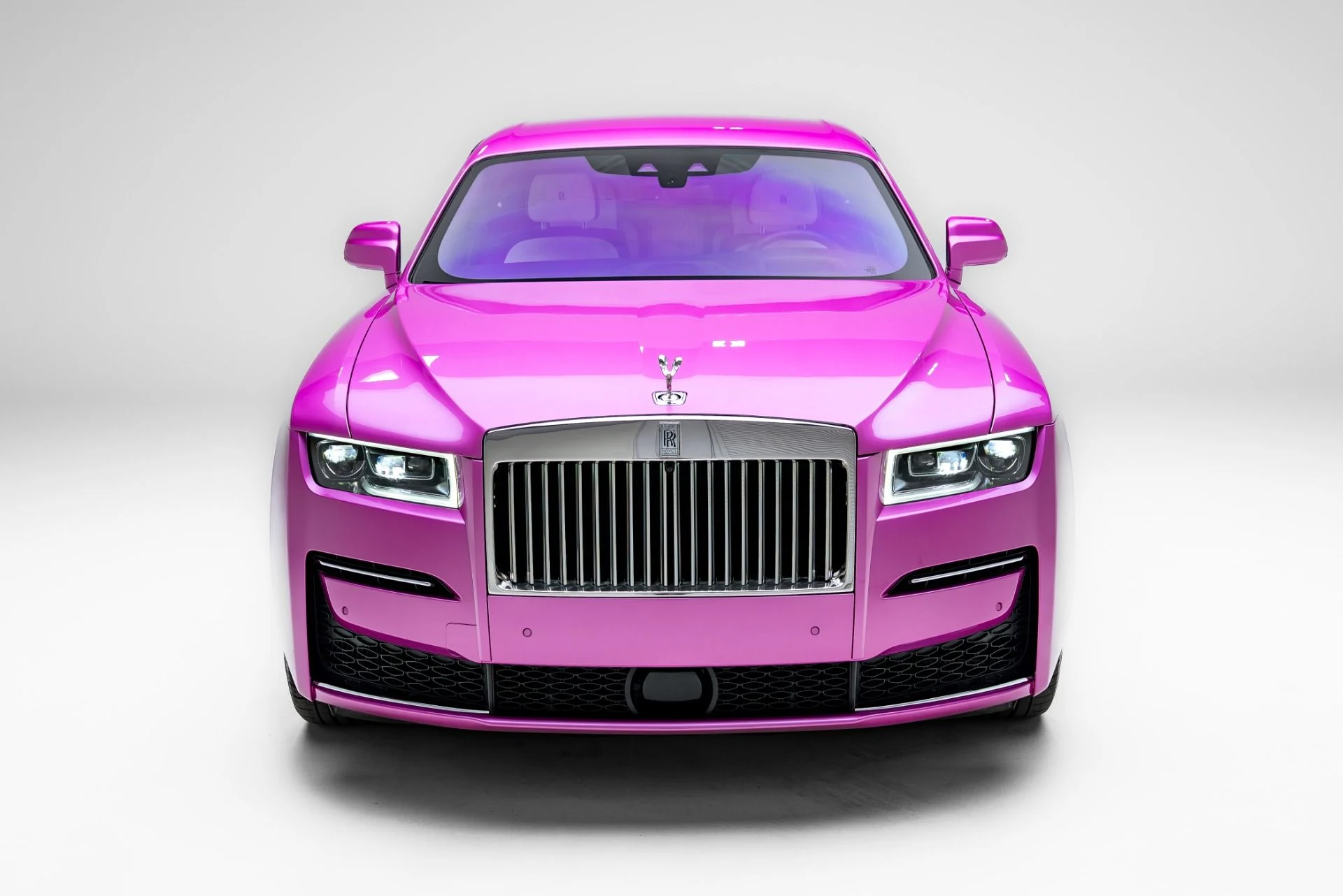 mph006_2627168532_Used_2021_Rolls_Royce_Ghost_1777047146_cfe4519df5