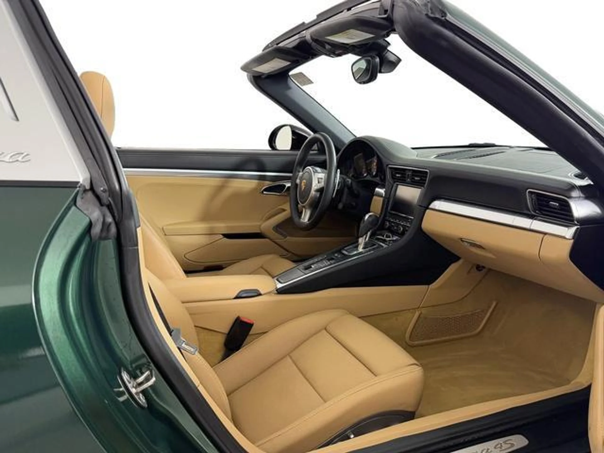 mph006_2637924737_b_Xcv_RC_1tncqq1_ZG_67_QA_Pq_MO_0_S_Sk_9505c97f2f