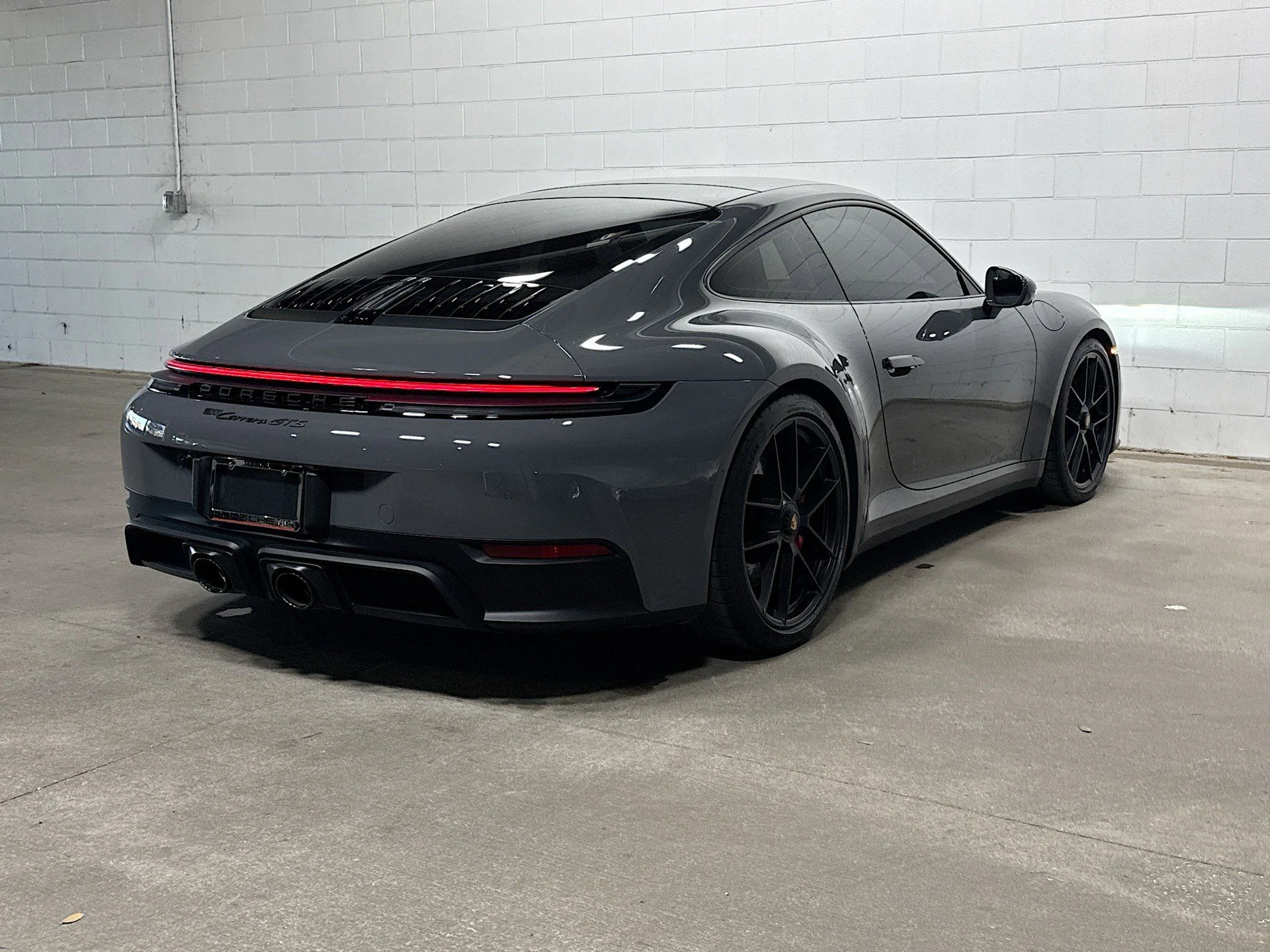 mph006_2642012986_301b6643dbb24dec59abe9ef0cc9a9f5_d11721805b