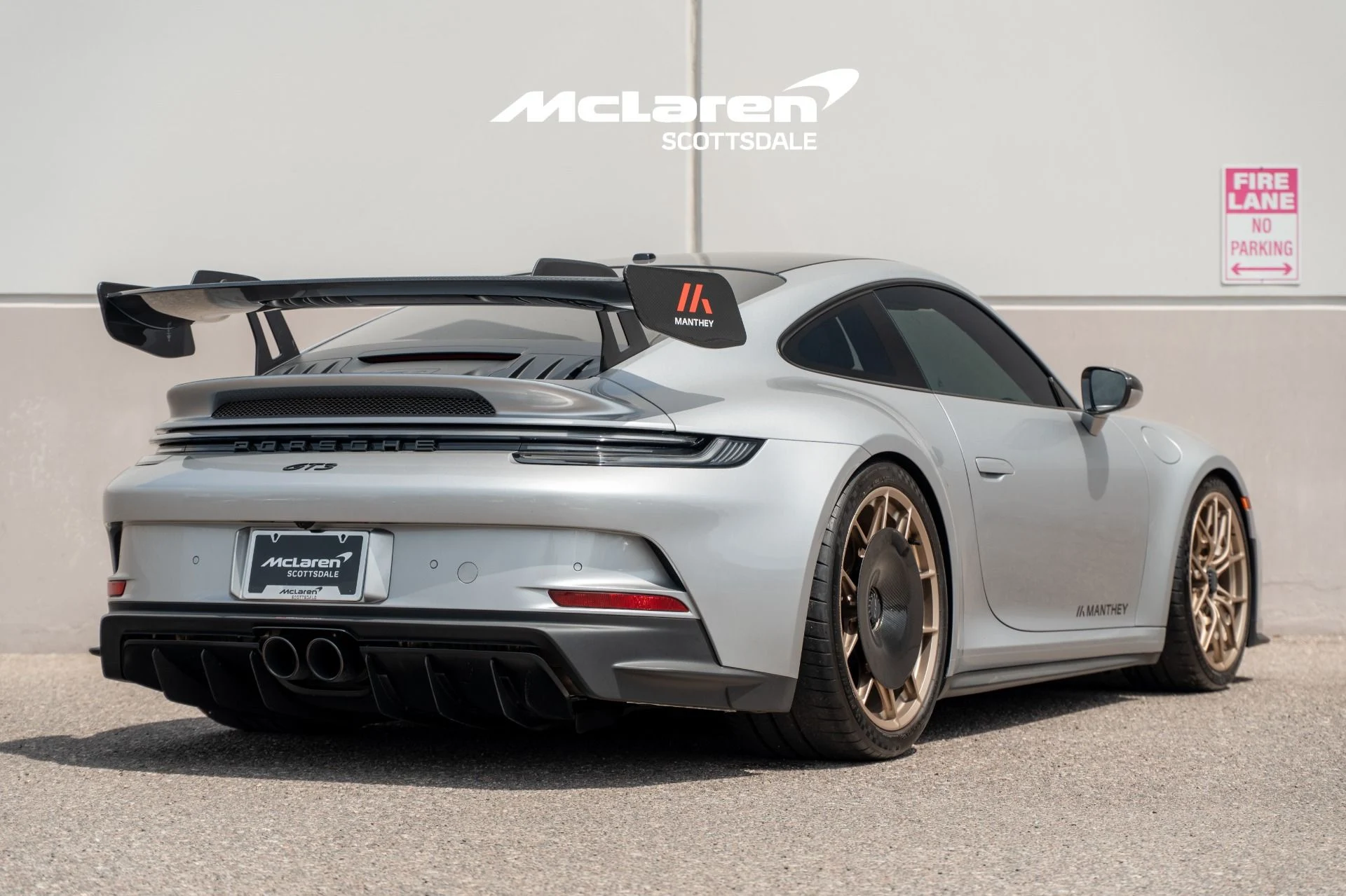 mph006_2656681148_Used_2024_PORSCHE_911_GT_3_1787003677_fa0ca20abc