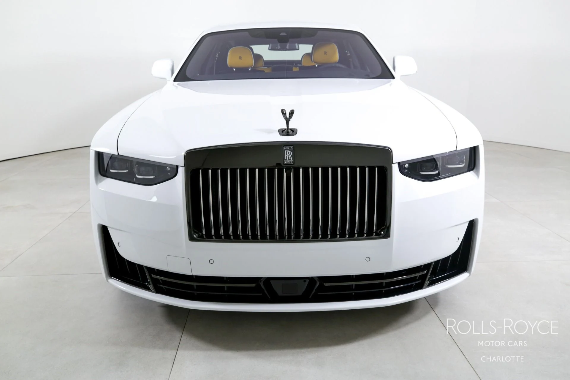 mph006_2665453776_Used_2025_Rolls_Royce_Black_Badge_Ghost_1738883259_87342e0c6c