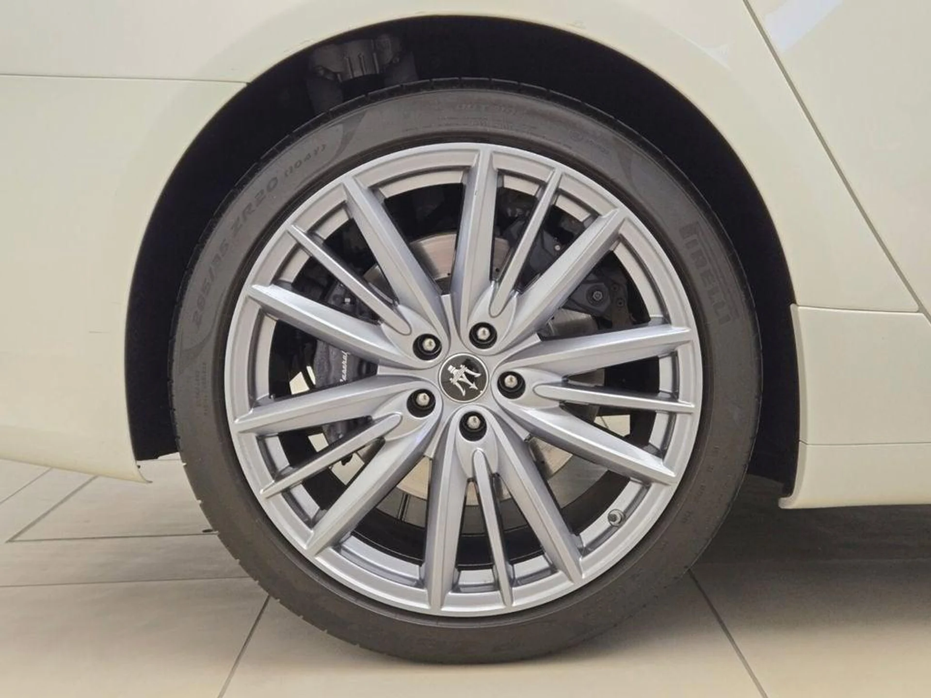 mph006_2679009386_Used_2023_Maserati_Quattroporte_GT_1776933865_eb76a21814