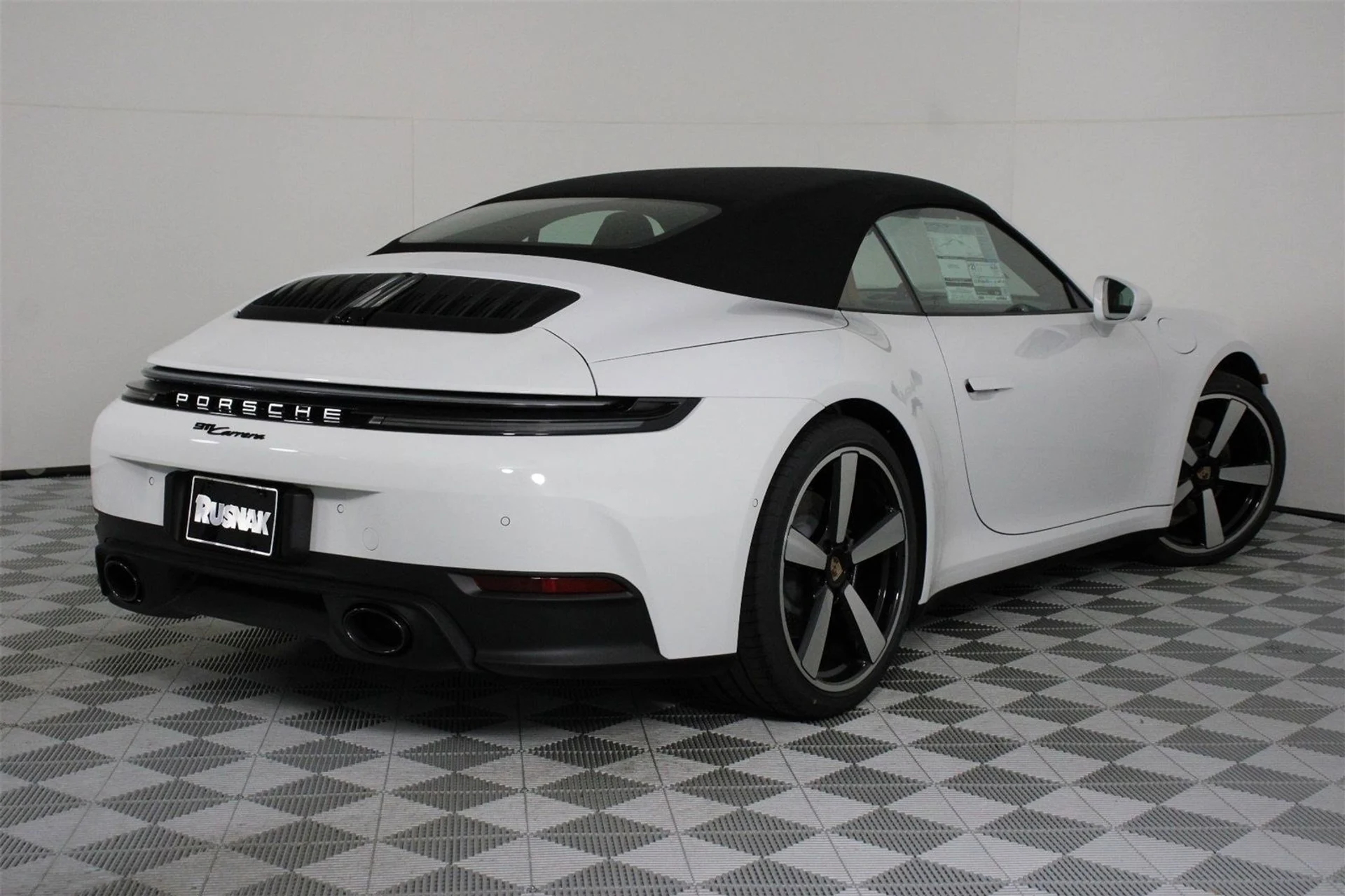 mph006_2681616158_e7aa9cfc4f893865f25a4ccda945c2d6_80a97fe96b