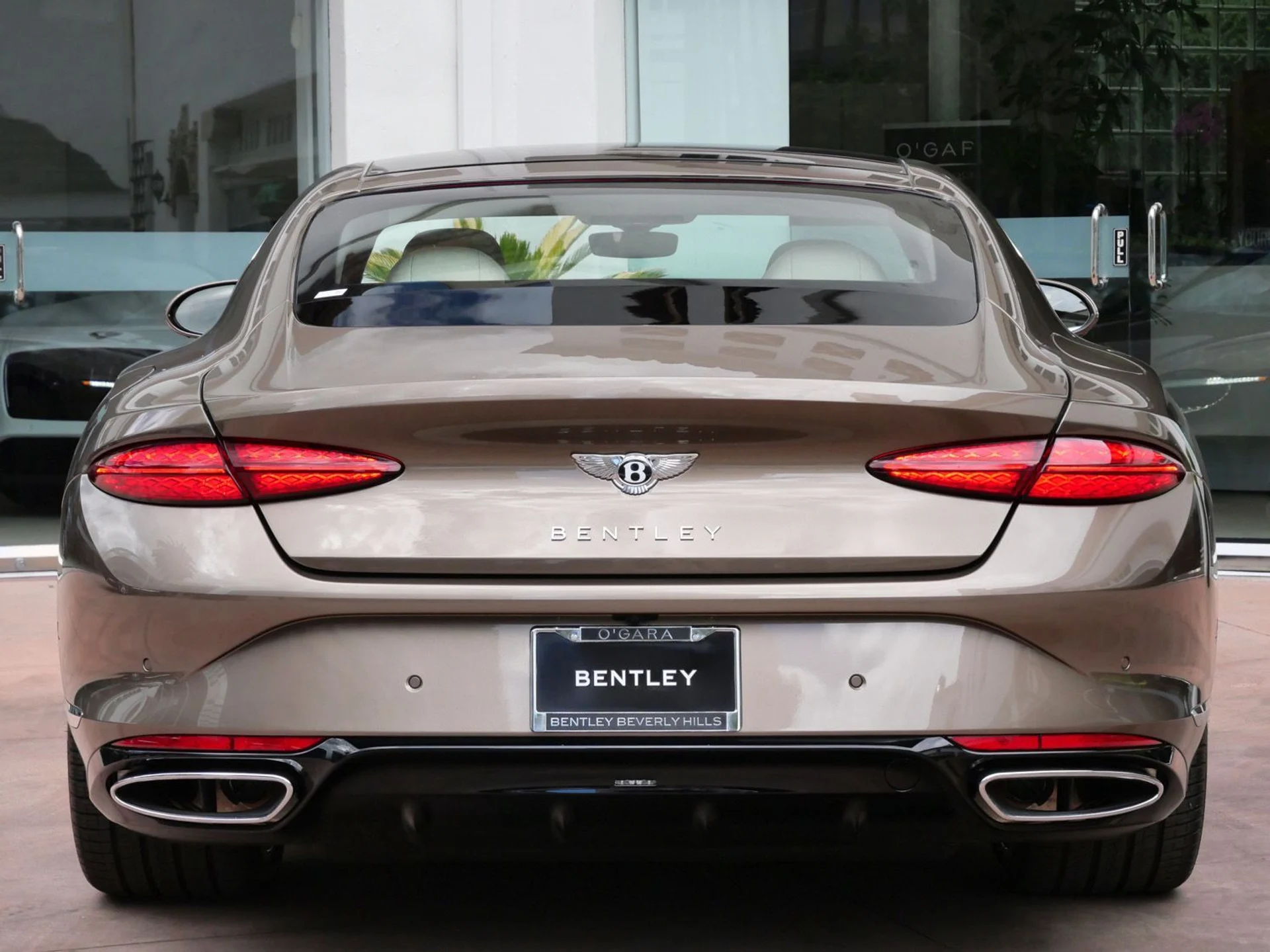 mph006_2694779342_75505c8241000bc5b426c3d3315bfbccx_7b23cd2245