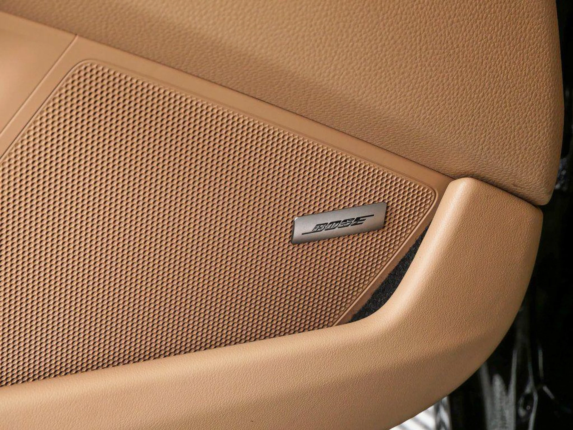 mph006_2695534447_1_OU_6_GYQ_Wjs_Xp_V_Dbppm_V8ek8_Wbs_f5dac9a496