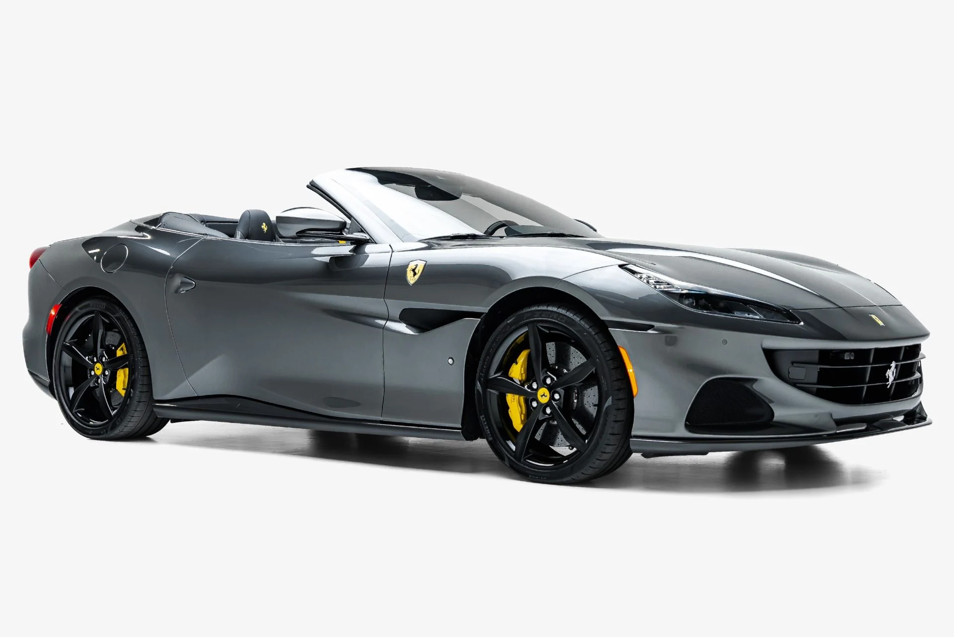 mph006_2709547986_Used_2023_Ferrari_Portofino_M_1792006306_33ffffaf7b