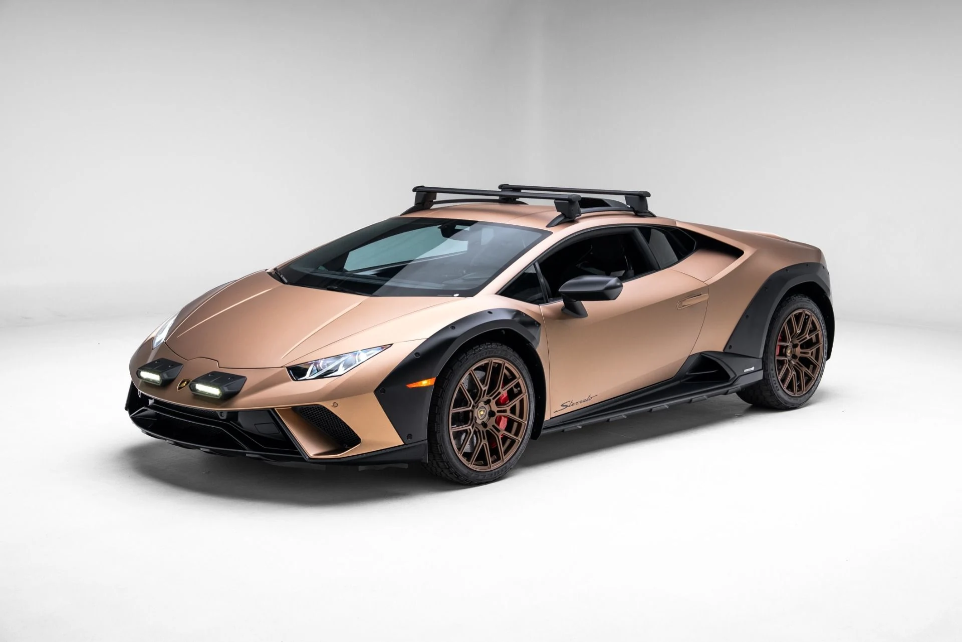 mph006_2711091378_Used_2024_Lamborghini_Huracan_Sterrato_1774458866_f6714558f1