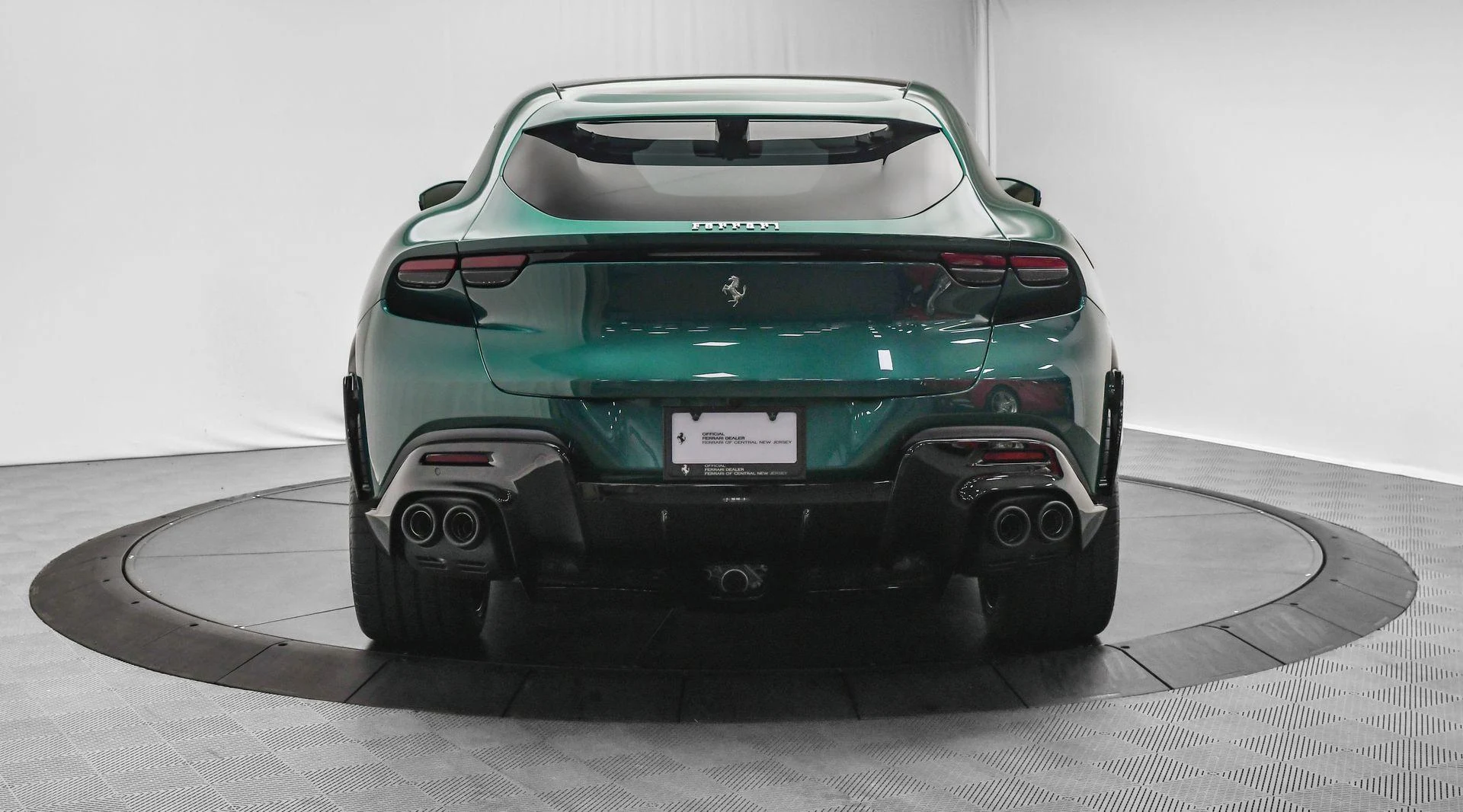 mph006_2711585501_Used_2025_Ferrari_Purosangue_Verde_Pino_1757451407_532ed62df7