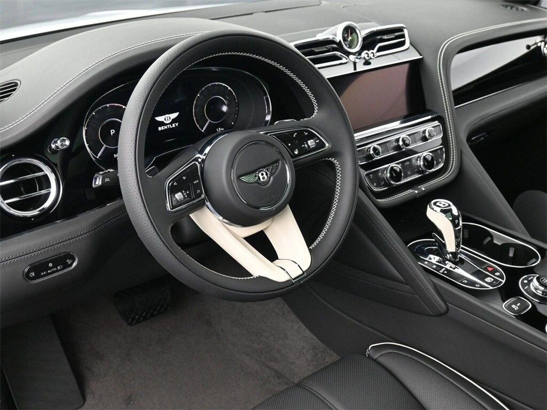 mph006_2715103022_c6e2f16f0844c15bbe518a3b9c04c54ex_25dd5a7e0d