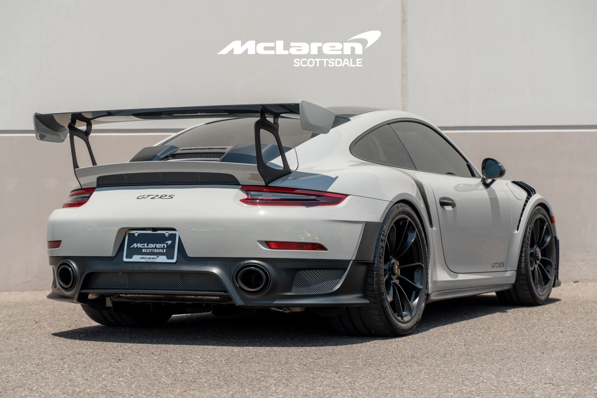 mph006_2715344614_Used_2019_PORSCHE_911_GT_2_RS_1786816189_51193e488c