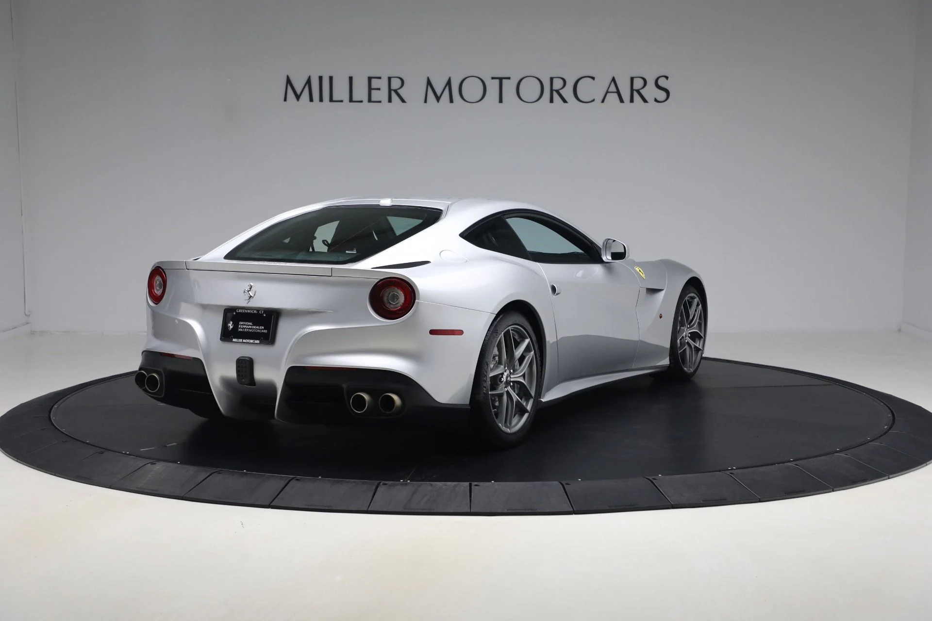 mph006_2739611708_Used_2014_Ferrari_F12berlinetta_1789580731_509fa9075e