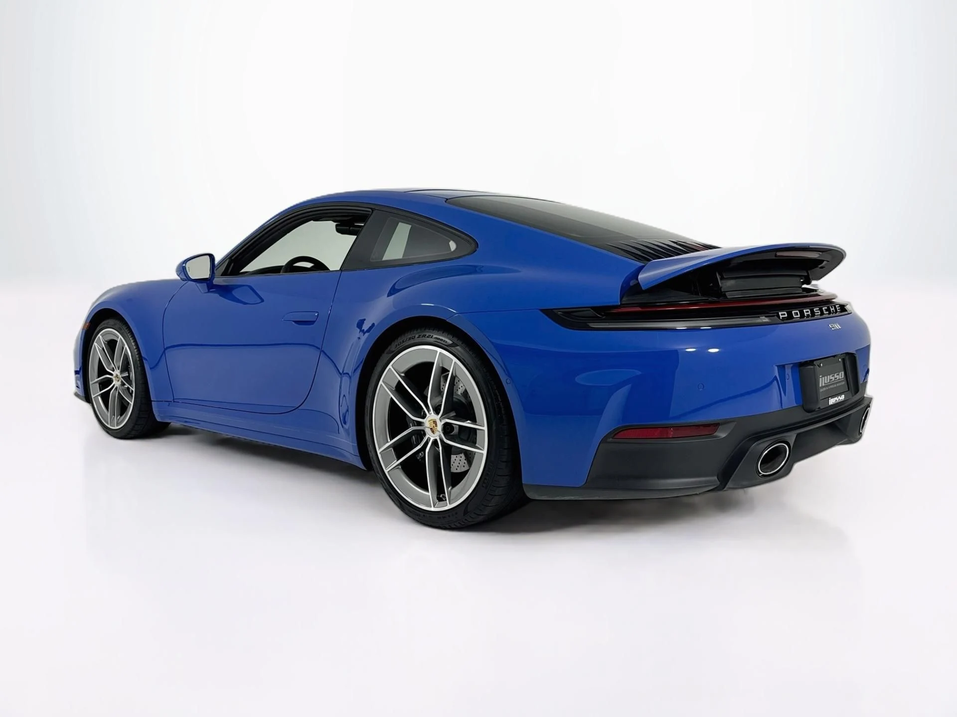 mph006_2740371714_Used_2025_Porsche_911_Carrera_1793206529_8bd235458c