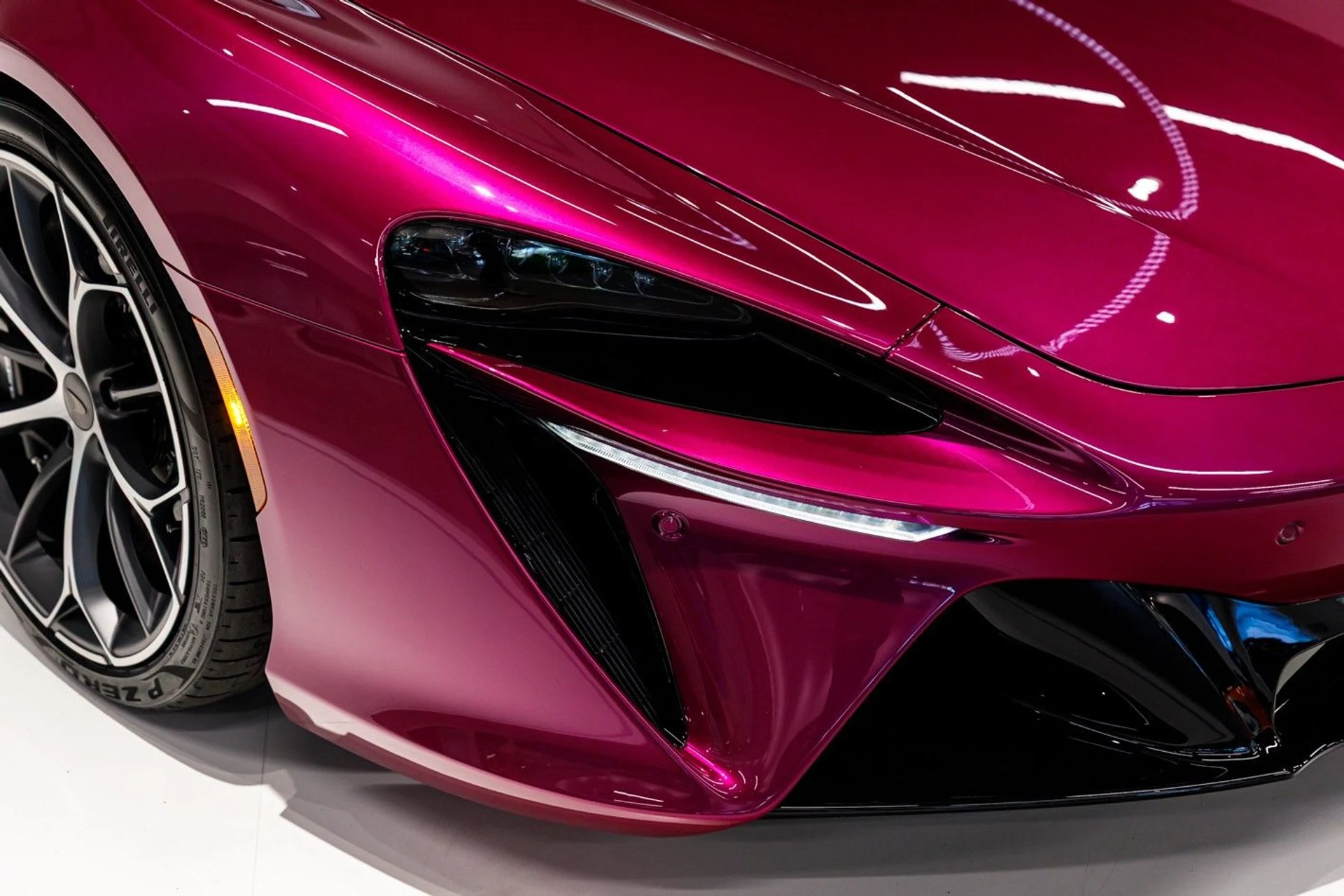 mph006_2746491468_652_p7_l_bf0d586ca1