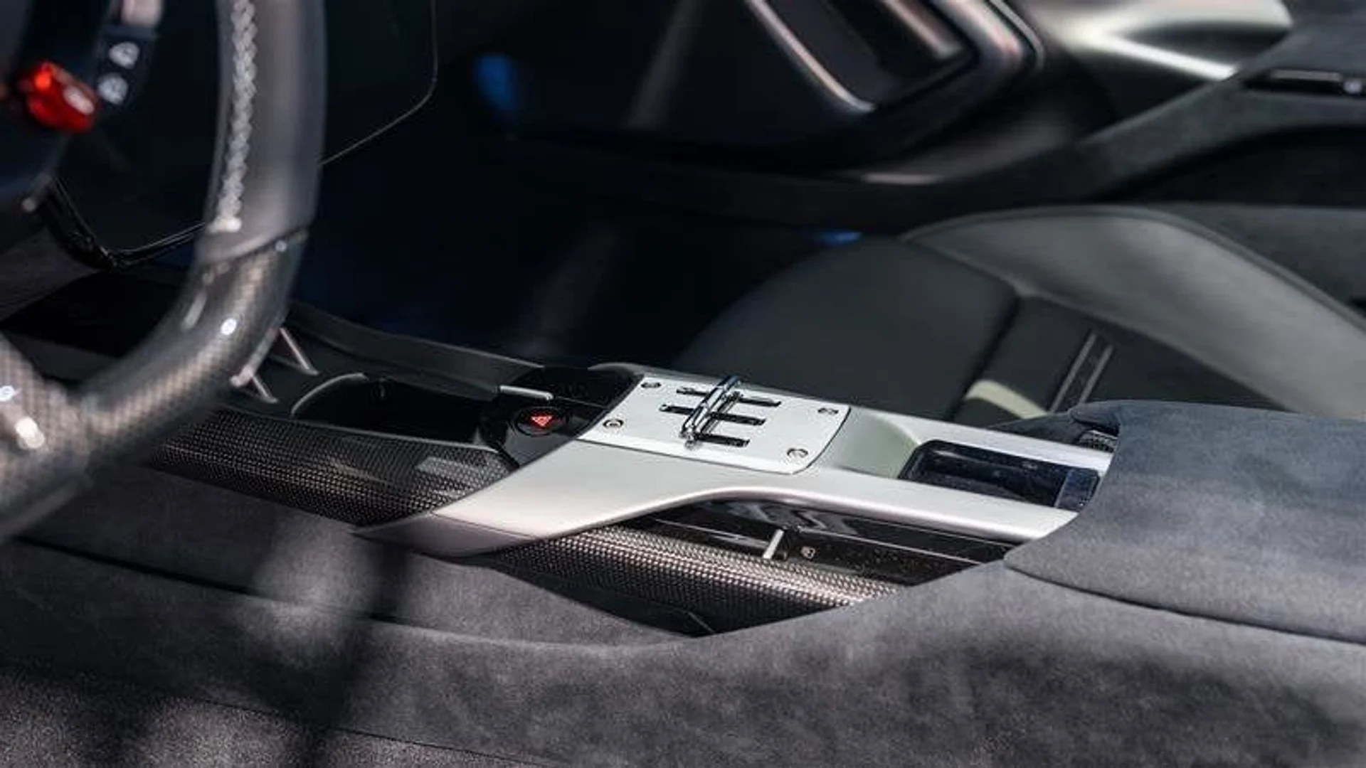 mph006_2749272034_c1e8c39380c949fcb5371d887a6d8b7d_e41a529709