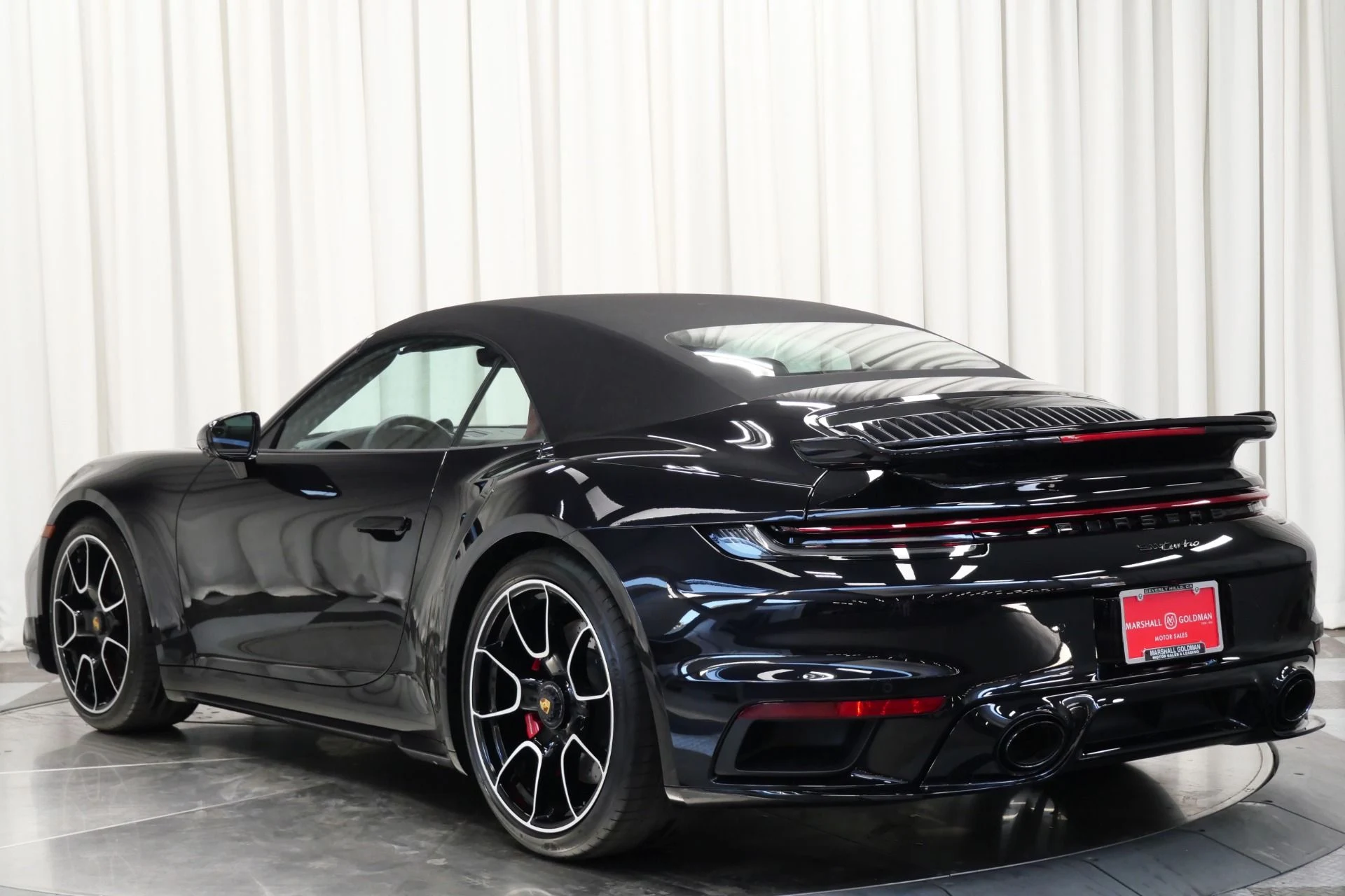 mph006_2749291762_Used_2024_Porsche_911_Turbo_Cabriolet_1755711683_0cf9c53bf2