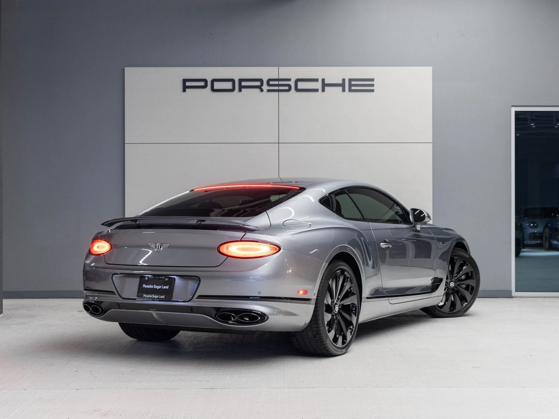 mph006_2752288874_7_55637d0b39