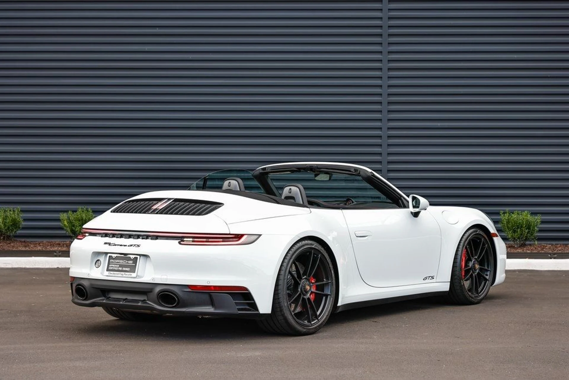 mph006_2757458433_533ff1220b25c5ad94e9219f8ded93e9_58143ad243