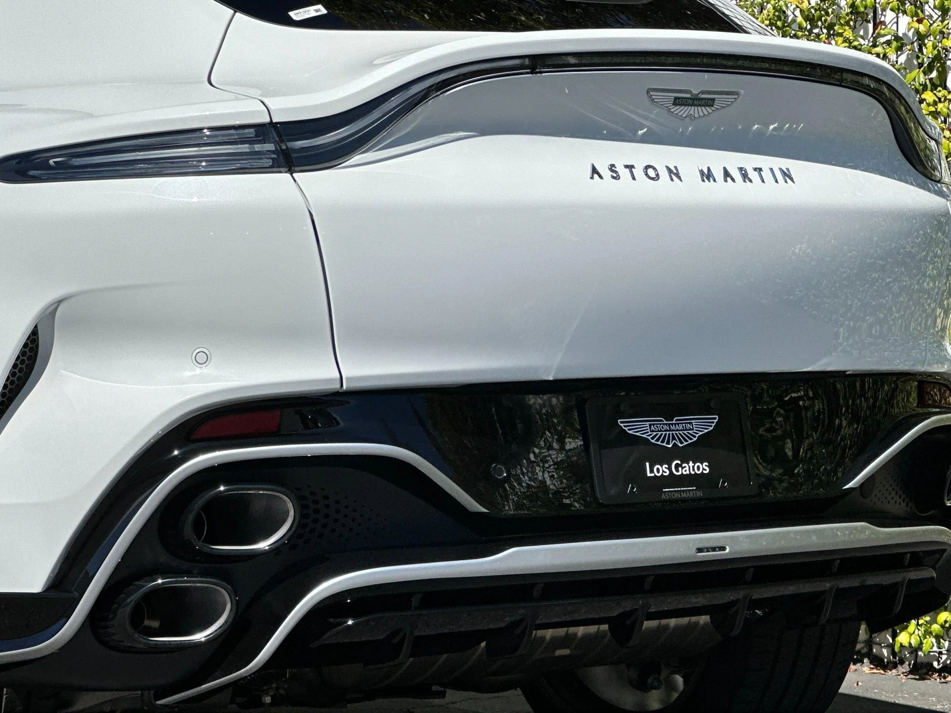 mph006_2760166938_New_2026_Aston_Martin_DBX_S_1790736466_a8b963d0ab