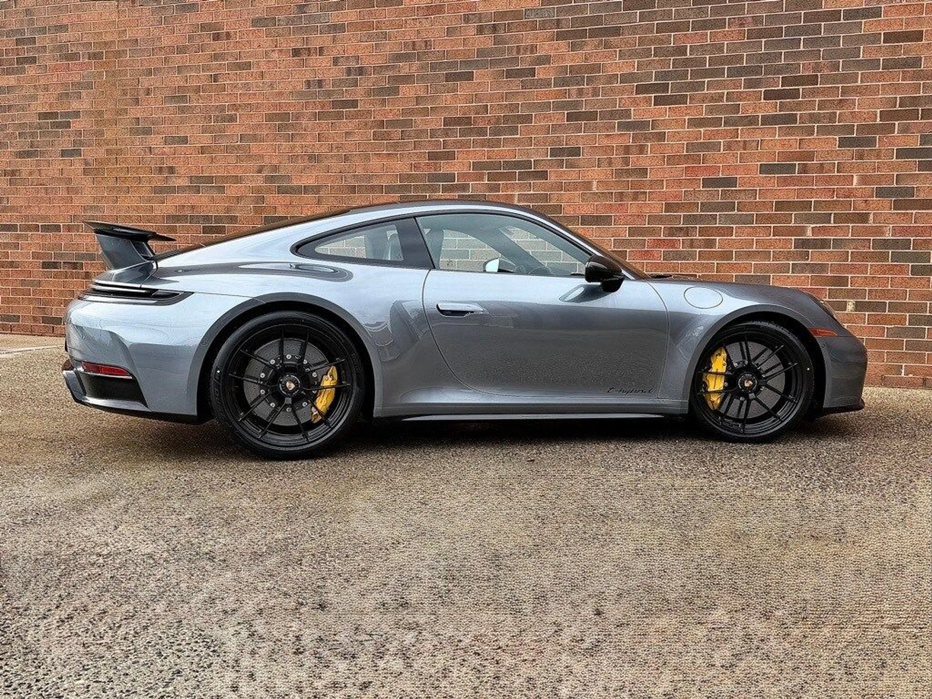 mph006_2771903448_5e884c042fee81c9520df3e124e41da5x_dc6c0c46c2