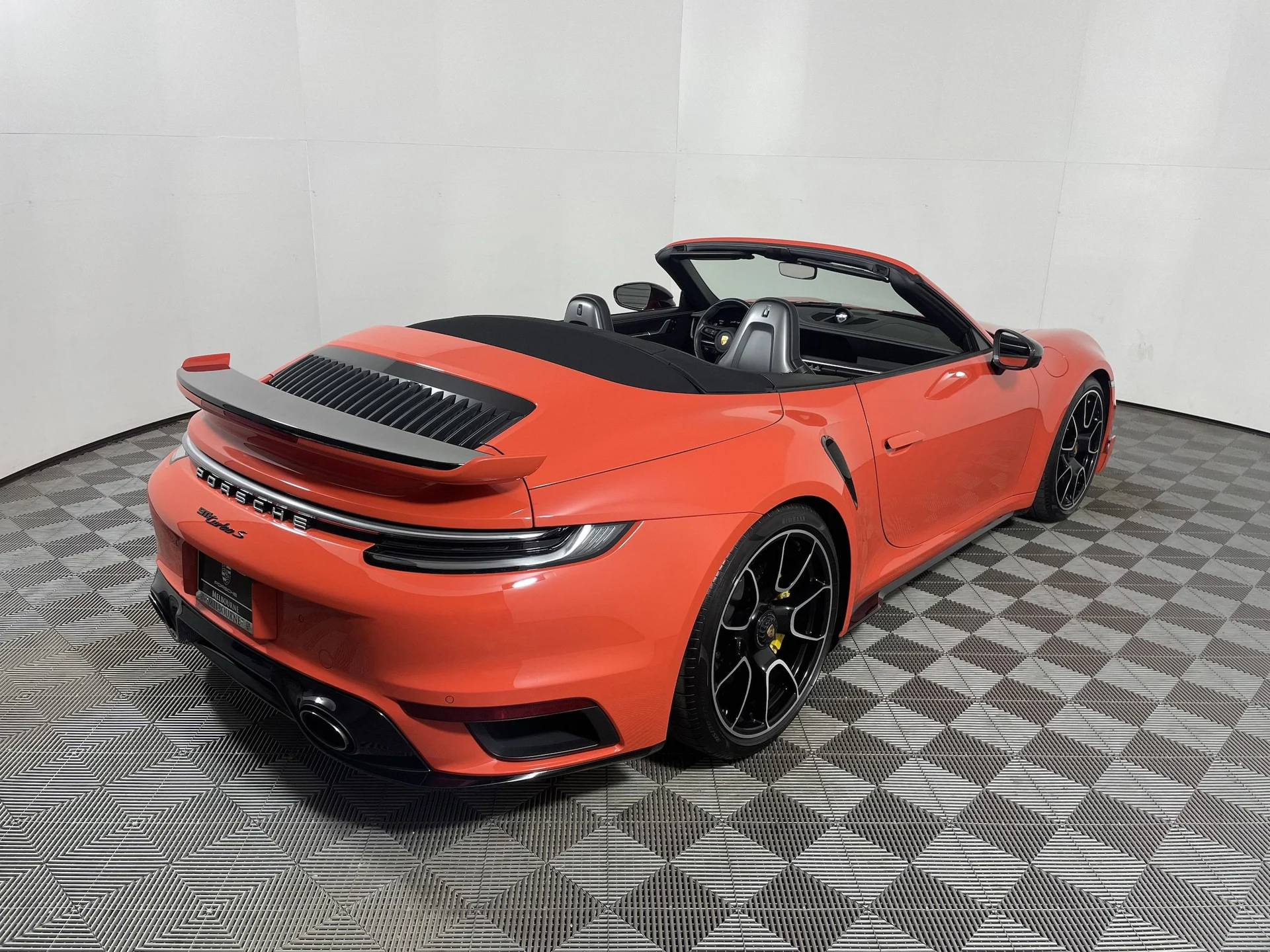 mph006_2773410150_34d0747562acb4150e0fb481e327fce0x_ee3b48a59b