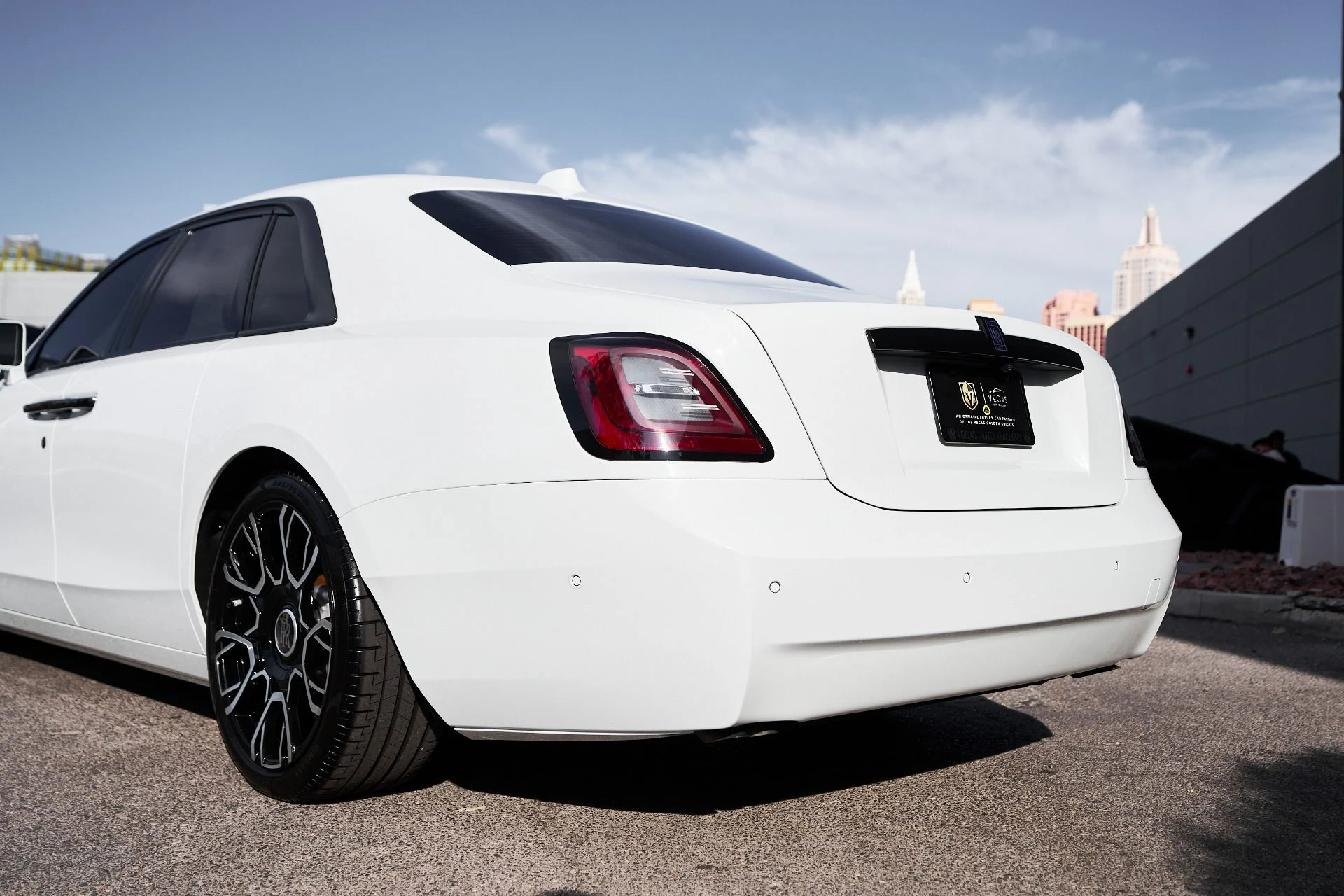 mph006_2774960825_Used_2024_Rolls_Royce_Ghost_Base_1757190811_e44e0f23e5