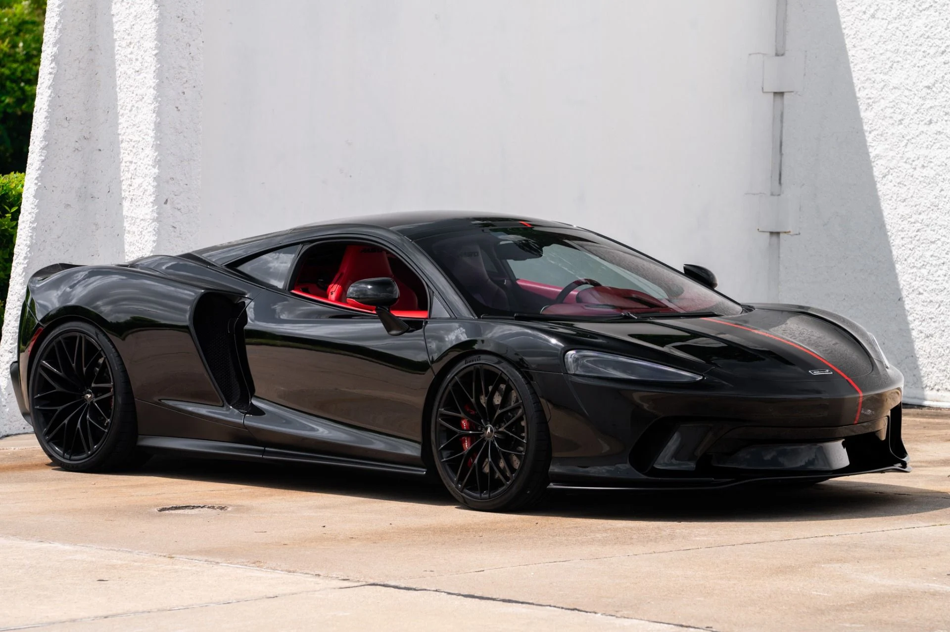 mph006_2796646458_Used_2022_Mc_Laren_GT_1756235747_e0516edd6a