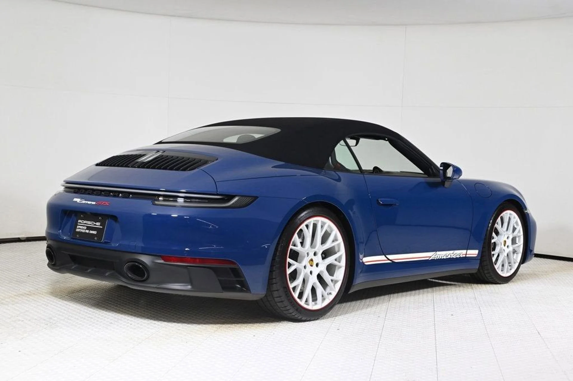 mph006_2797851342_c1df7b49d181446d91a90ace553f39e1_eb49736f0c