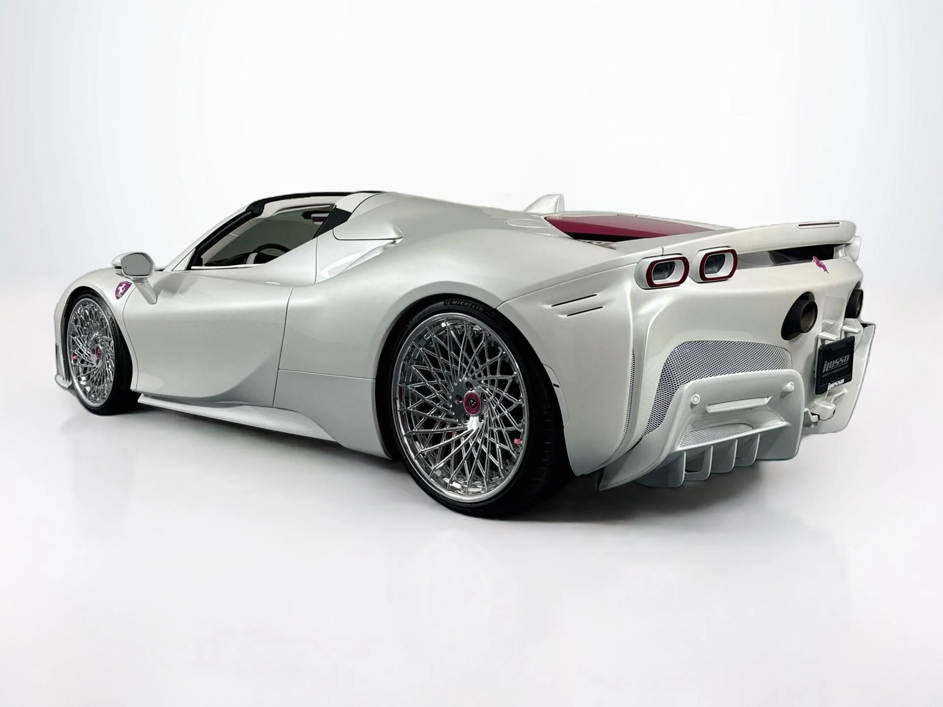 mph006_2798053190_Used_2024_Ferrari_SF_90_Spider_1787783947_456b1e11df
