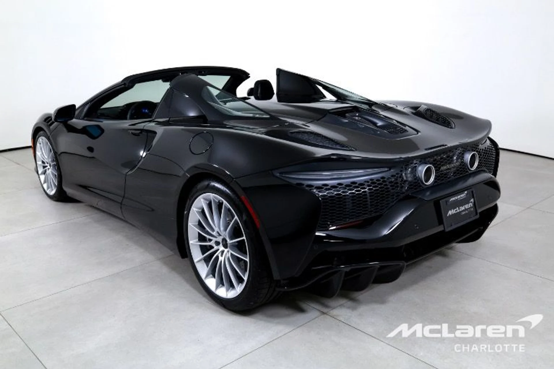 mph006_2802755540_New_2026_Mc_Laren_Artura_Spider_395e5fb283
