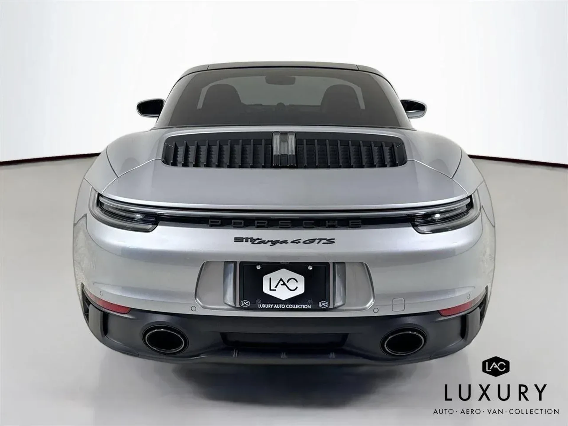 mph006_2803990581_2b010cce12ac0643cb06275fca22023e_856f23469c
