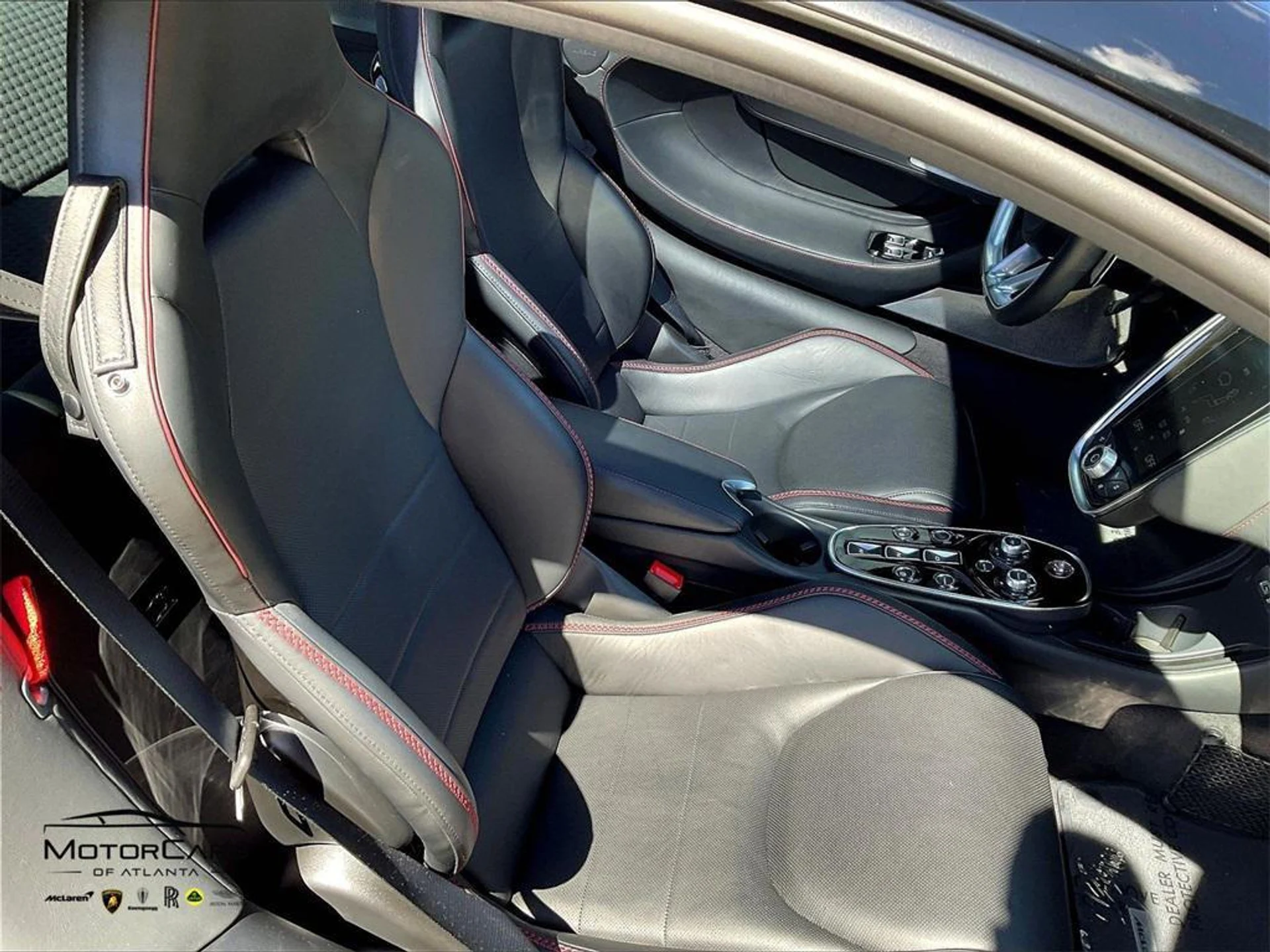 mph006_2814000364_SU_1s_D7az8l_Zt_Qnfv_Oj_ZH_Jm1eb_LQ_18881dcab0