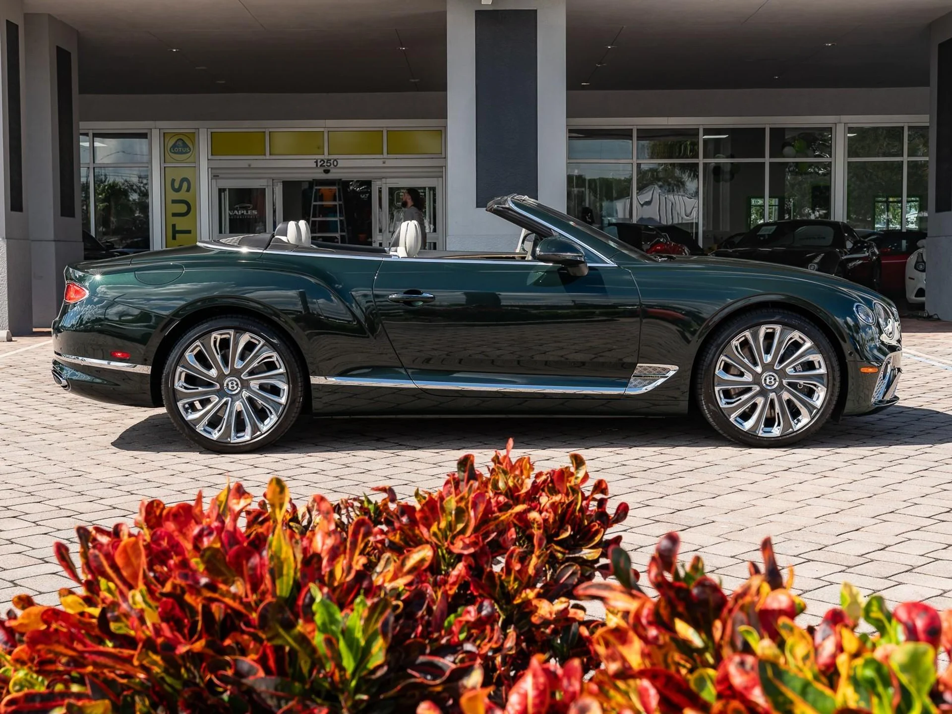 mph006_2818616273_Used_2023_Bentley_Continental_GT_Speed_1761343521_2ee1422229