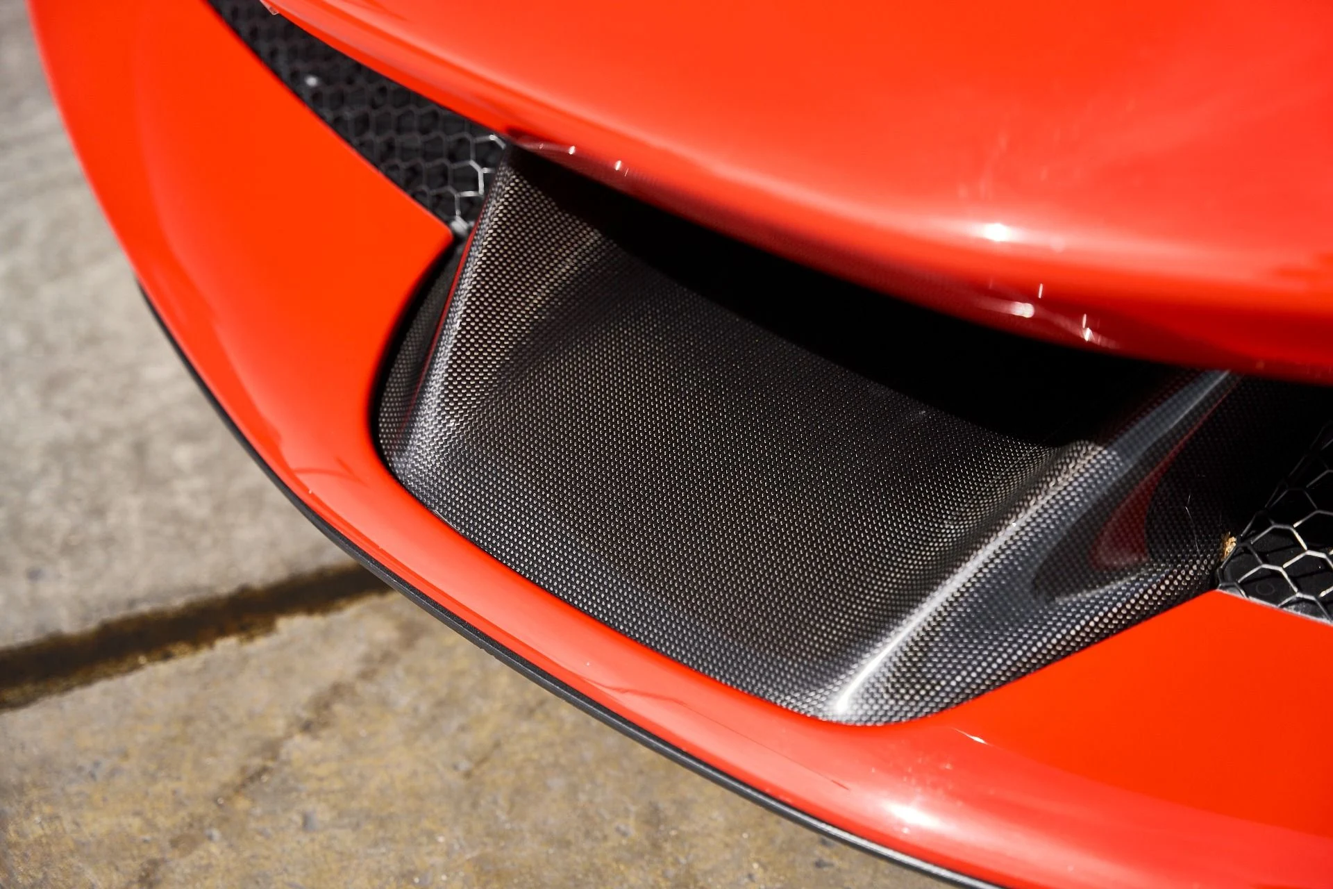 mph006_2820678289_Used_2021_Ferrari_SF_90_Stradale_Base_1772246630_a9debf7a93