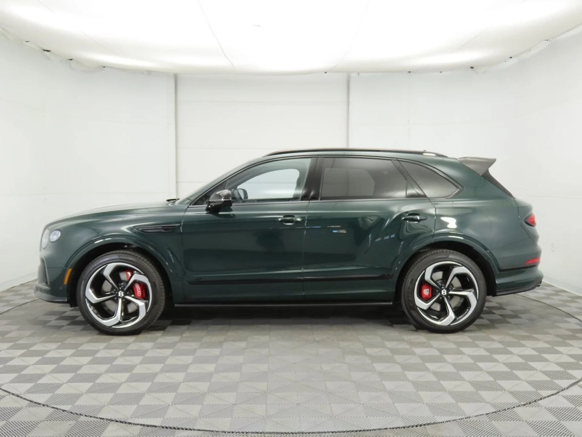 mph006_2828882733_used_2025_bentley_bentayga_v8awd_8119_22891854_8_1024_da6c9d440a