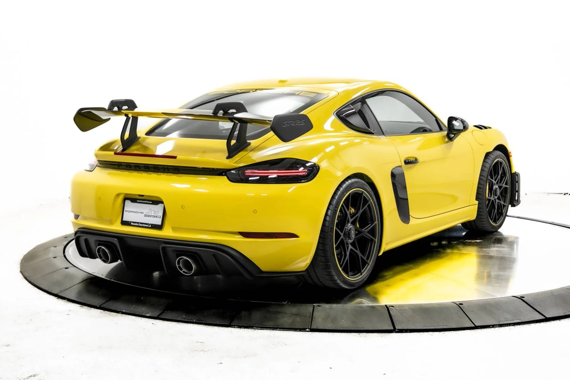 mph006_2835067417_dfe0130edc401da85ada53b9997be40cx_9b99809a9a