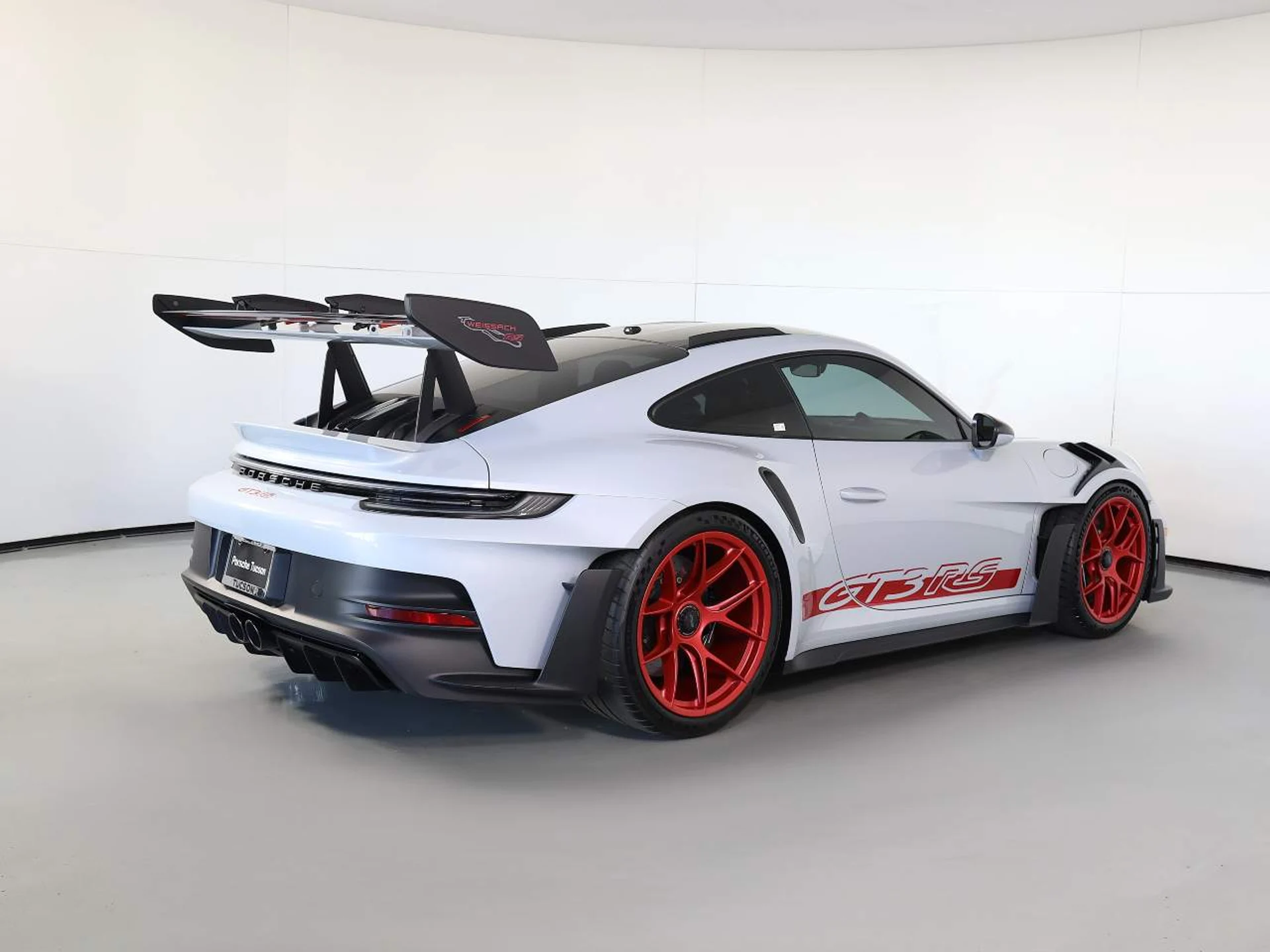 mph006_284009077_e8a9997aee0ca83f13a61cfa3b5ccc33_f9c759b9b8