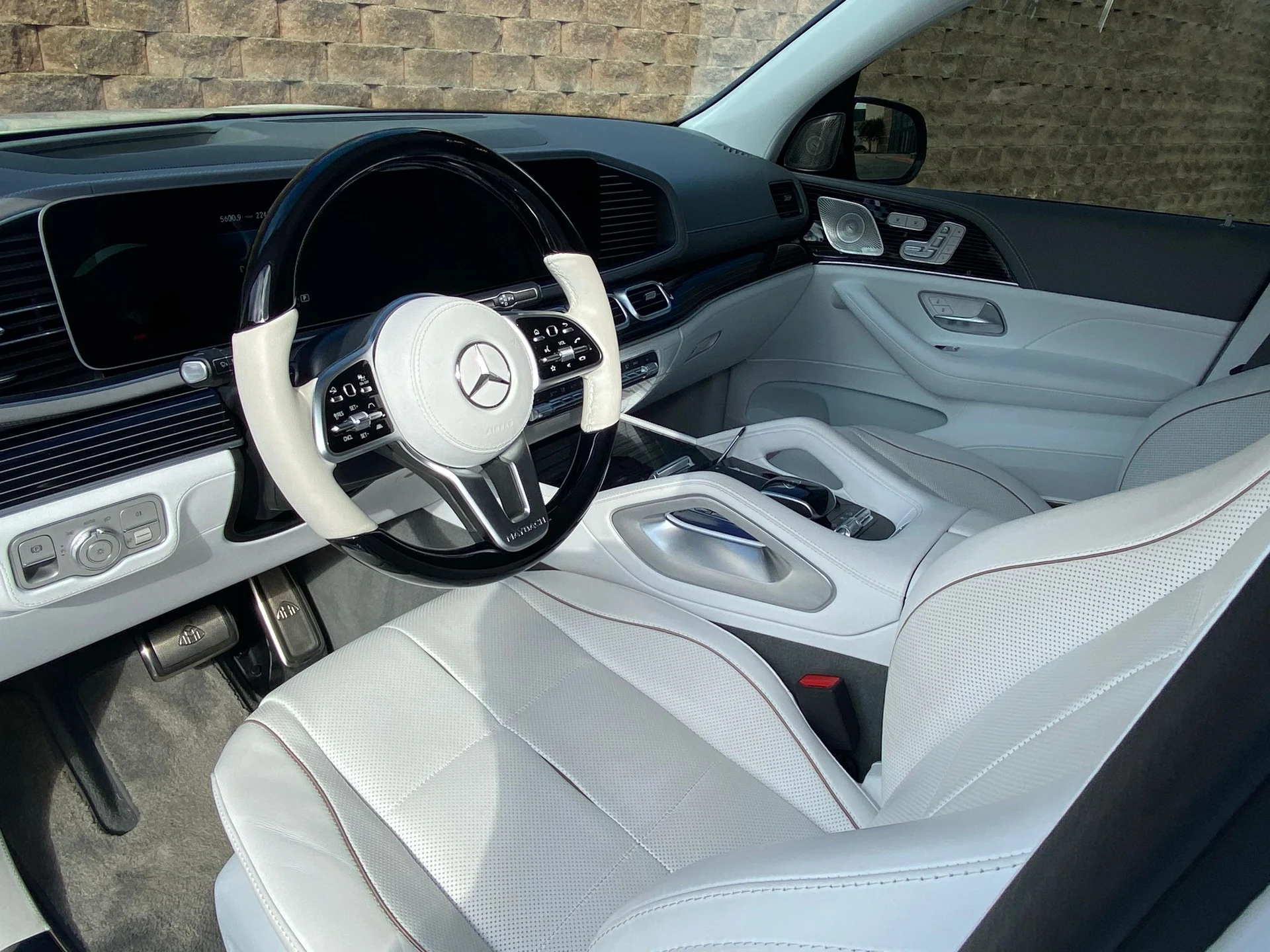 mph006_2841922401_image_7_a53cd96528