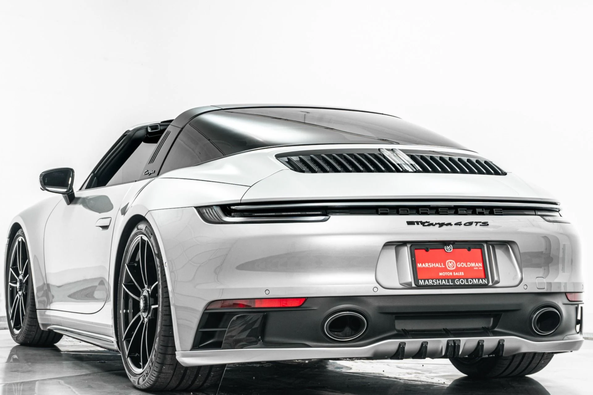 mph006_2847152235_Used_2022_Porsche_911_Targa_4_GTS_1781103510_b1c6948b04