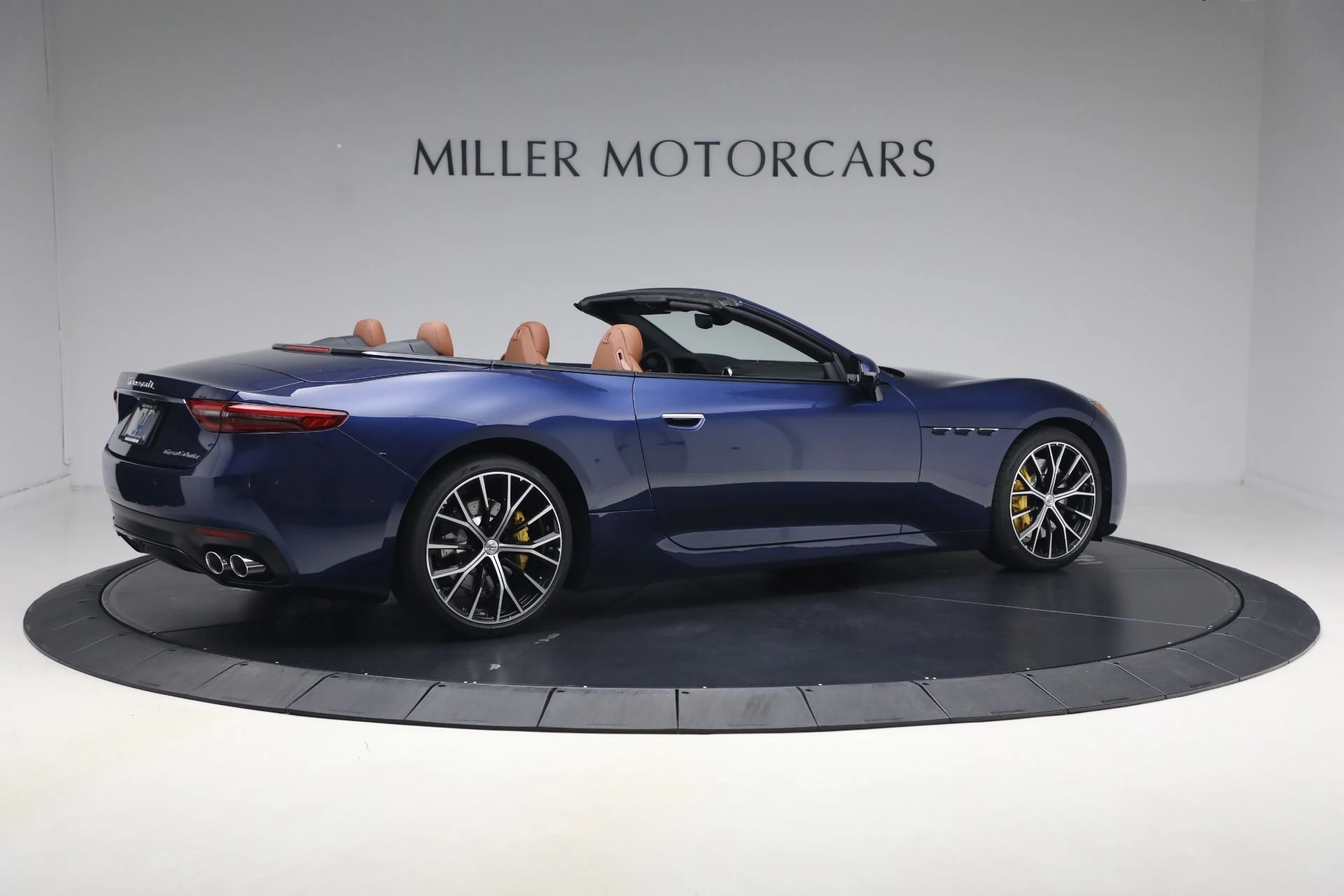 mph006_2851253766_New_2026_Maserati_Gran_Cabrio_1777996070_14301e7fe3