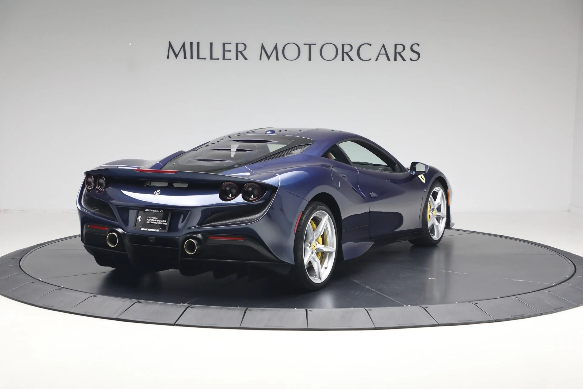 mph006_2853514379_Used_2022_Ferrari_F8_Tributo_1778862523_fb598a0f95