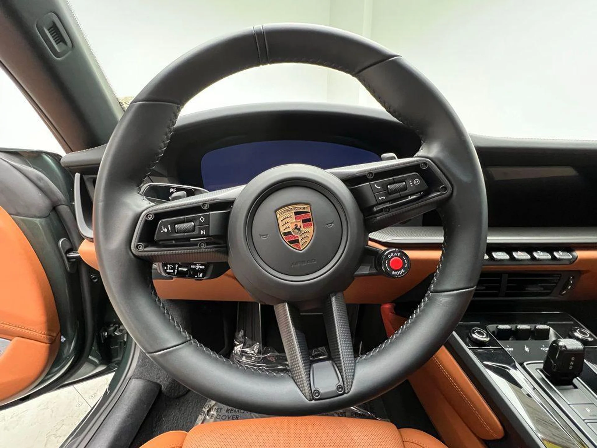 mph006_2853626819_k_Xac2xtfi_EO_3_X1cb_HR_2kact_Pbi_Y_0ad2990d36