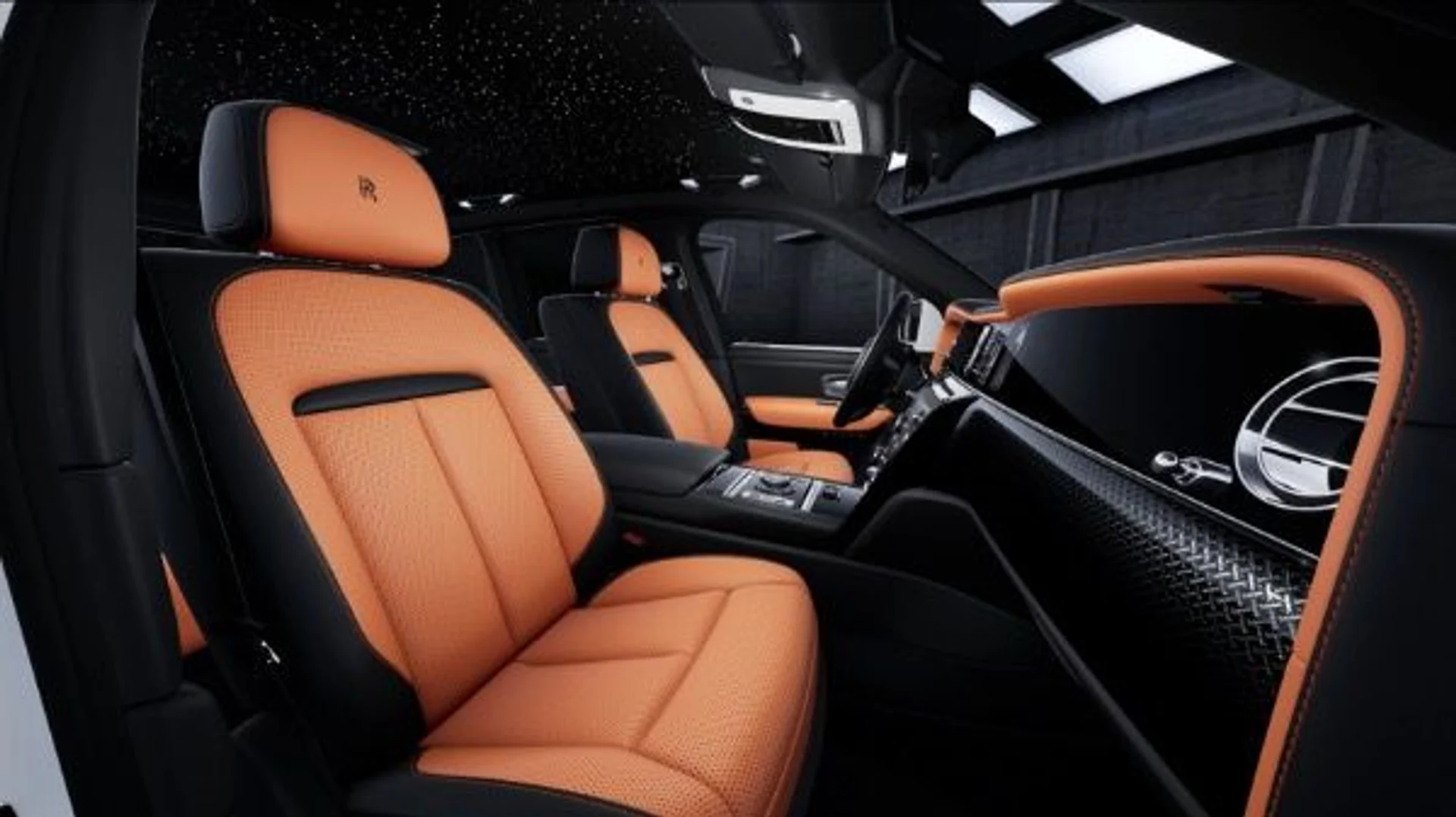 mph006_2868418030_New_2026_Rolls_Royce_Black_Badge_Cullinan_f075bb9a34