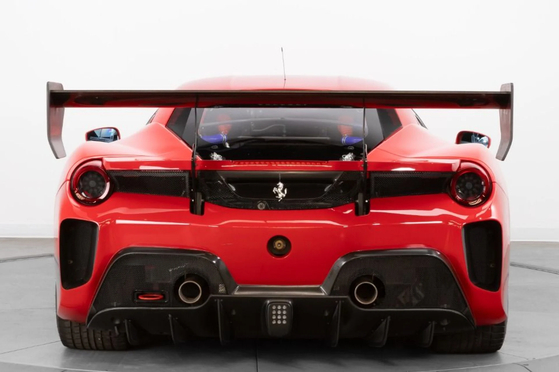 mph006_2869429946_Used_2022_Ferrari_488_Challenge_EVO_f732b79b55