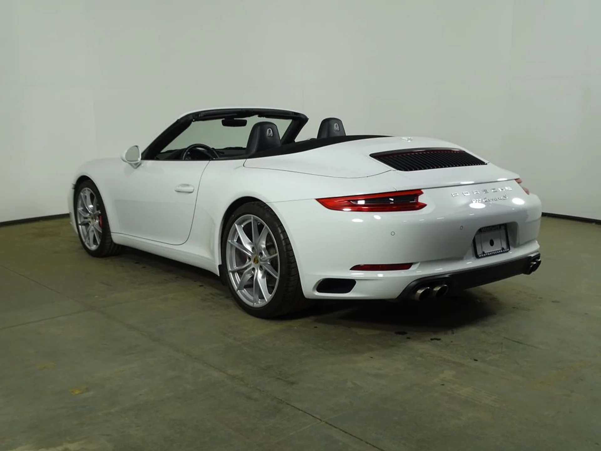 mph006_2874172341_ee18913e487a5b414a7742b9b43b6fa1x_563b649b0e