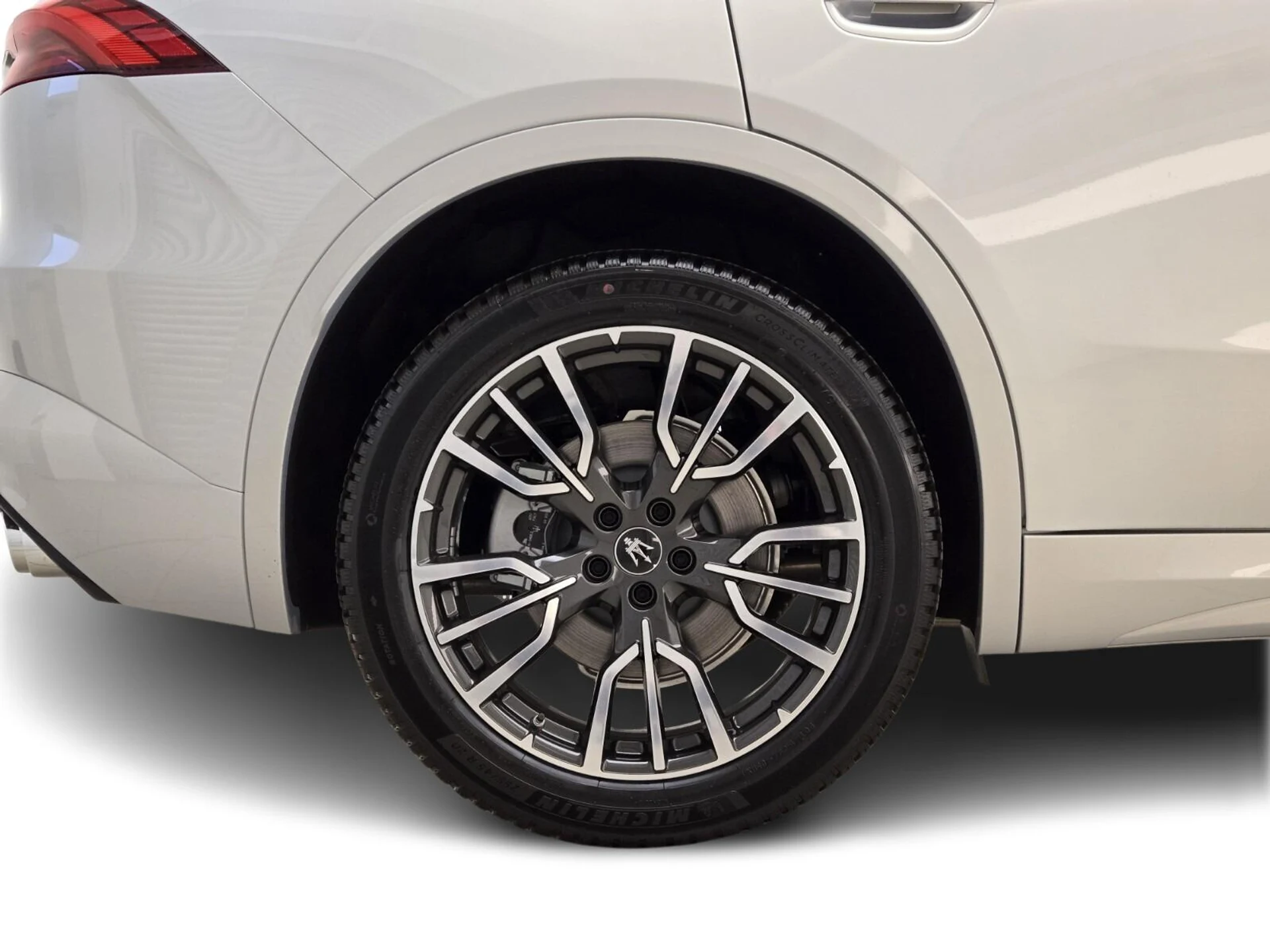 mph006_2876250125_New_2024_Maserati_Grecale_GT_1753161374_387927747e
