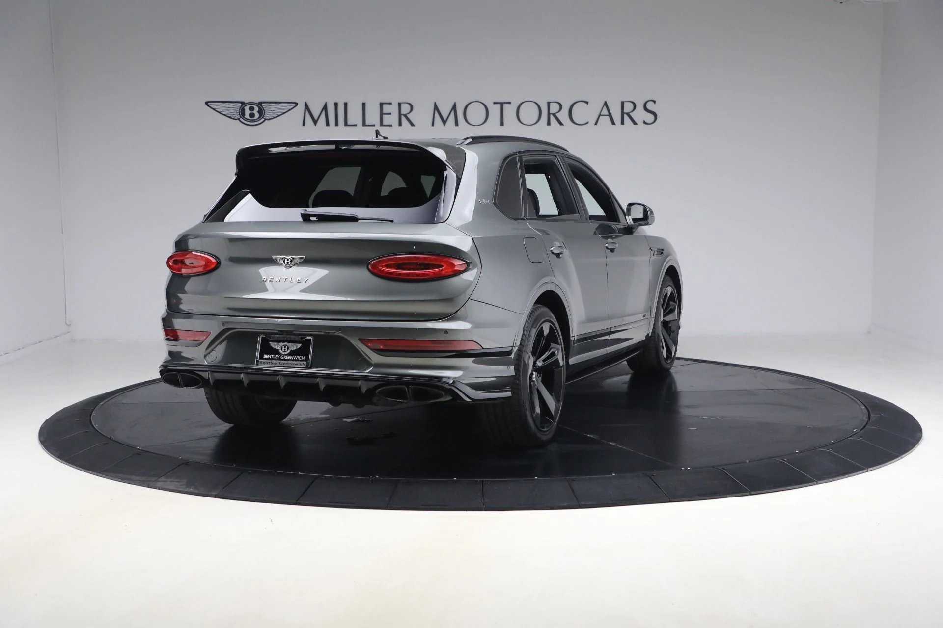 mph006_2878757660_Used_2022_Bentley_Bentayga_V8_1772492891_447152fe2e